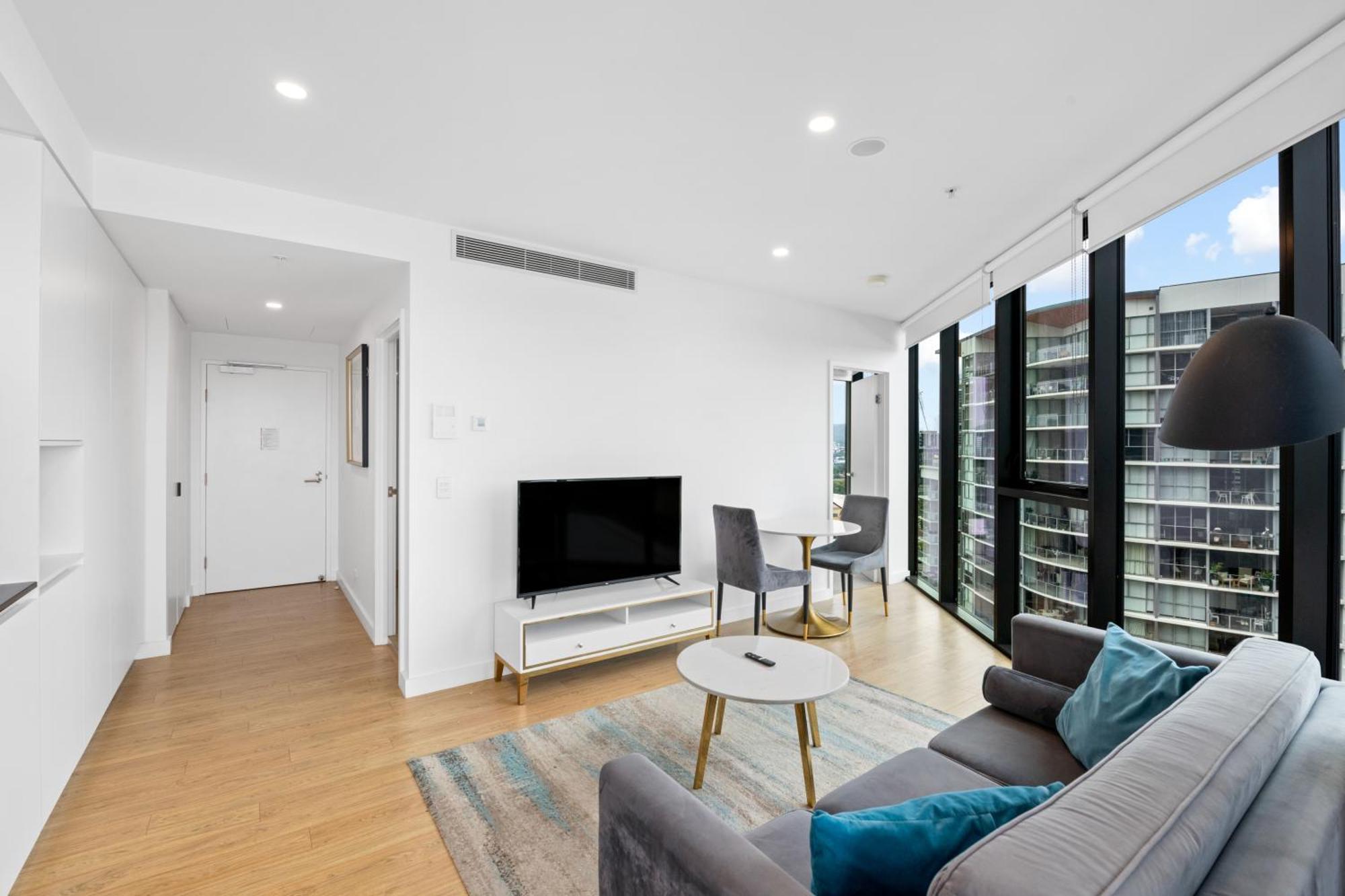 One Bedroom Apartment
