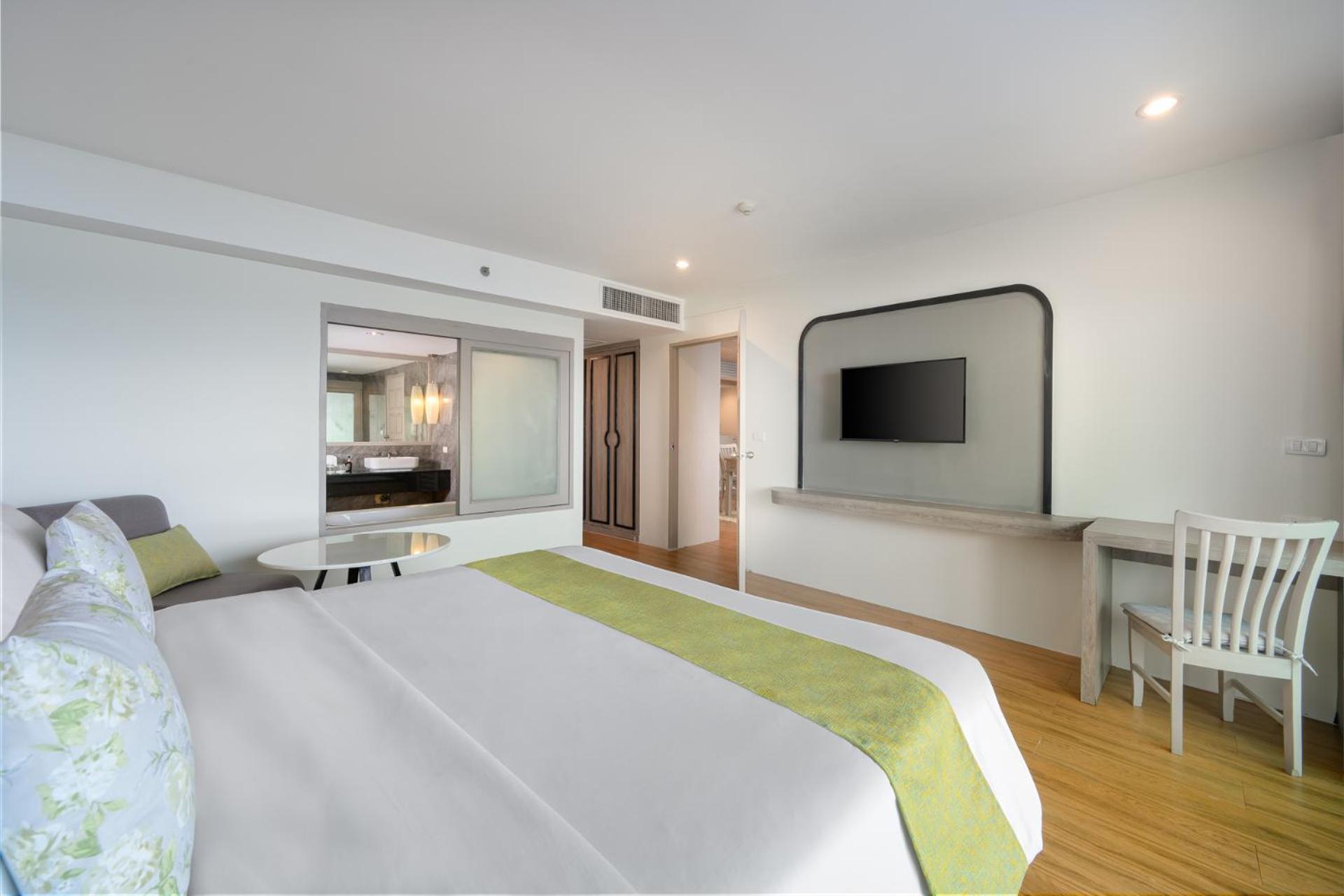 Grand Deluxe 2 Bedroom Family Suite