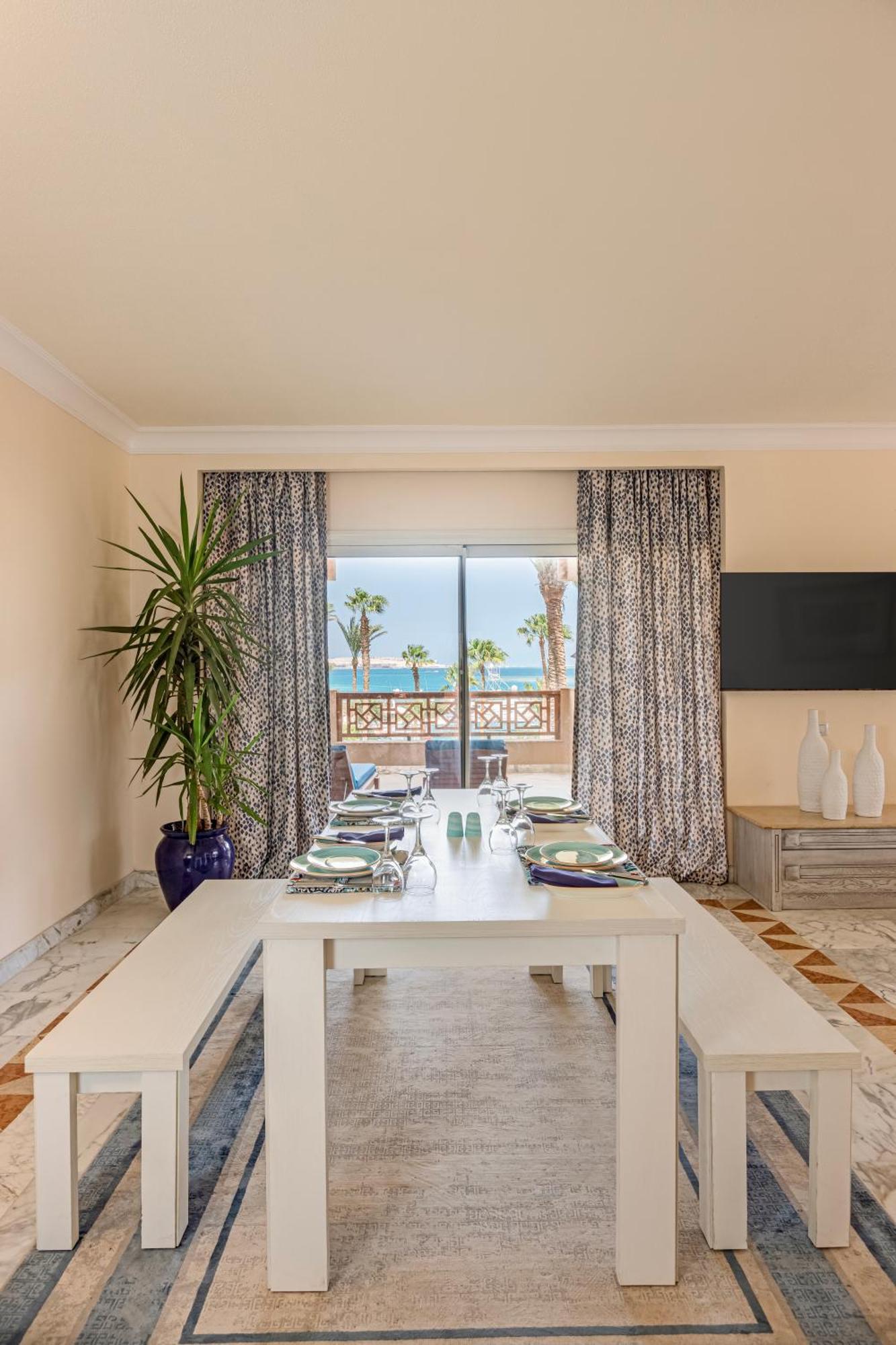 Family Suite,1619177496:JPEG