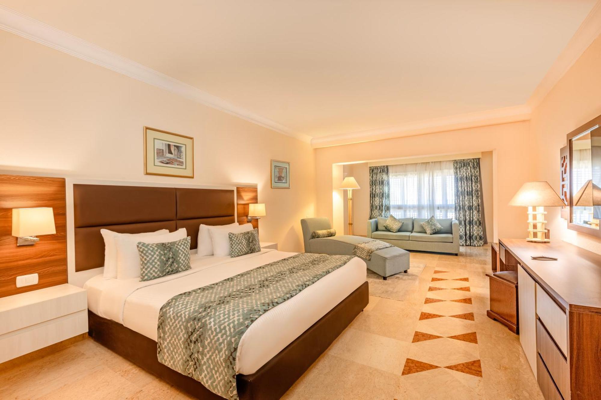 Family Suite,1619177503:JPEG