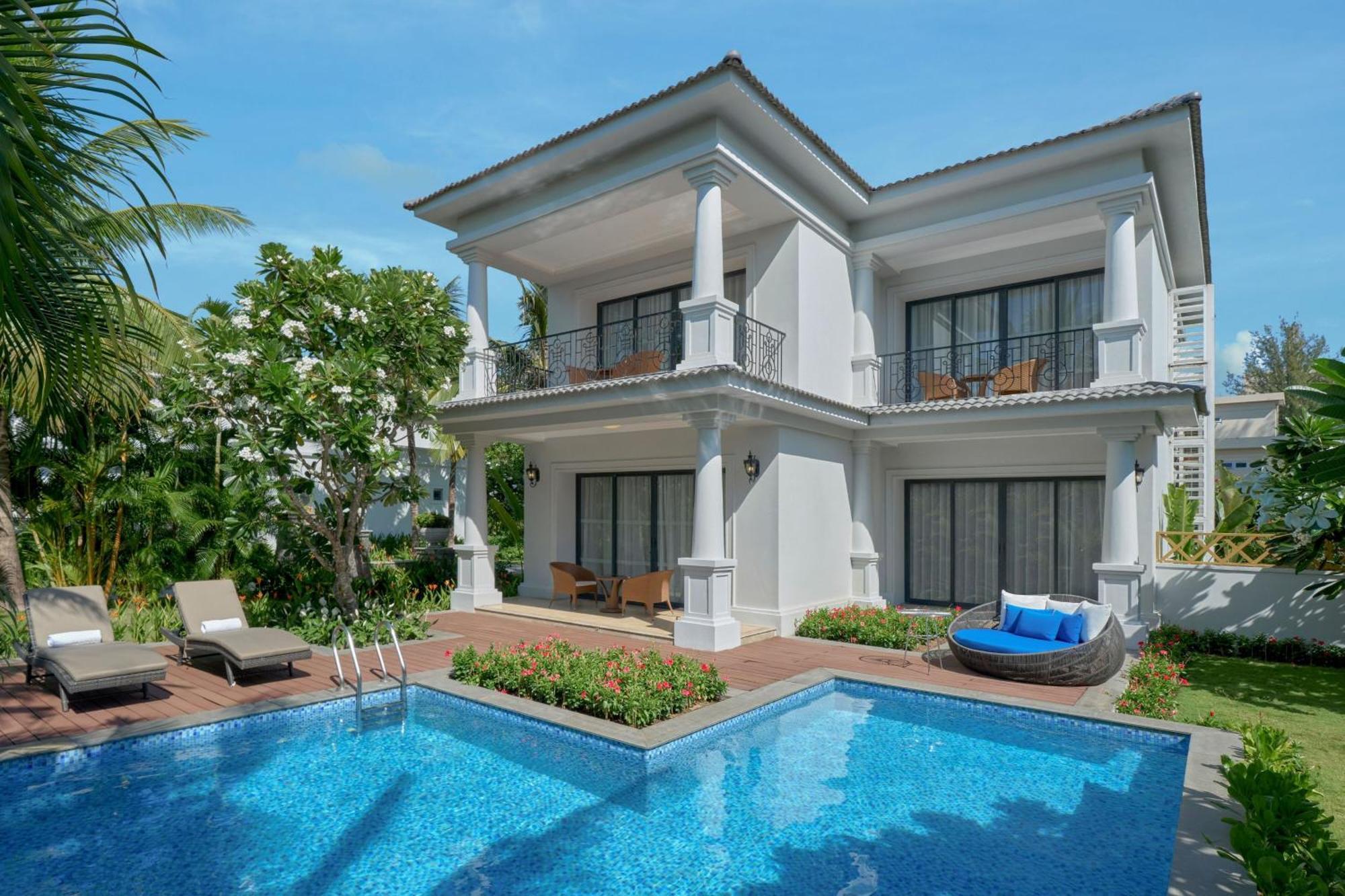 Three-Bedroom Premier Villa Garden View Private Pool