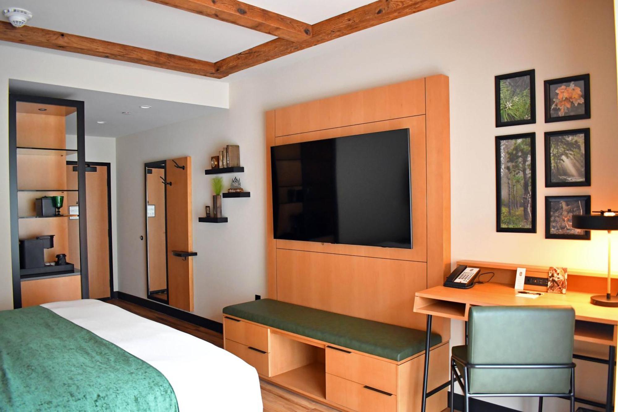 Executive King Room