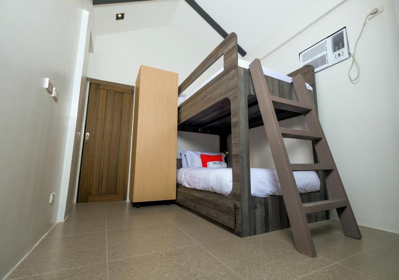 Twin Room with Pool View,1622575467:JPEG