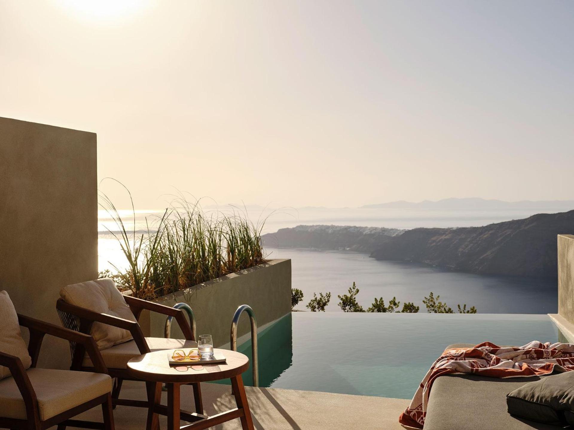 Cozy Suite Private Infinity Pool Caldera View,1622888993:JPEG