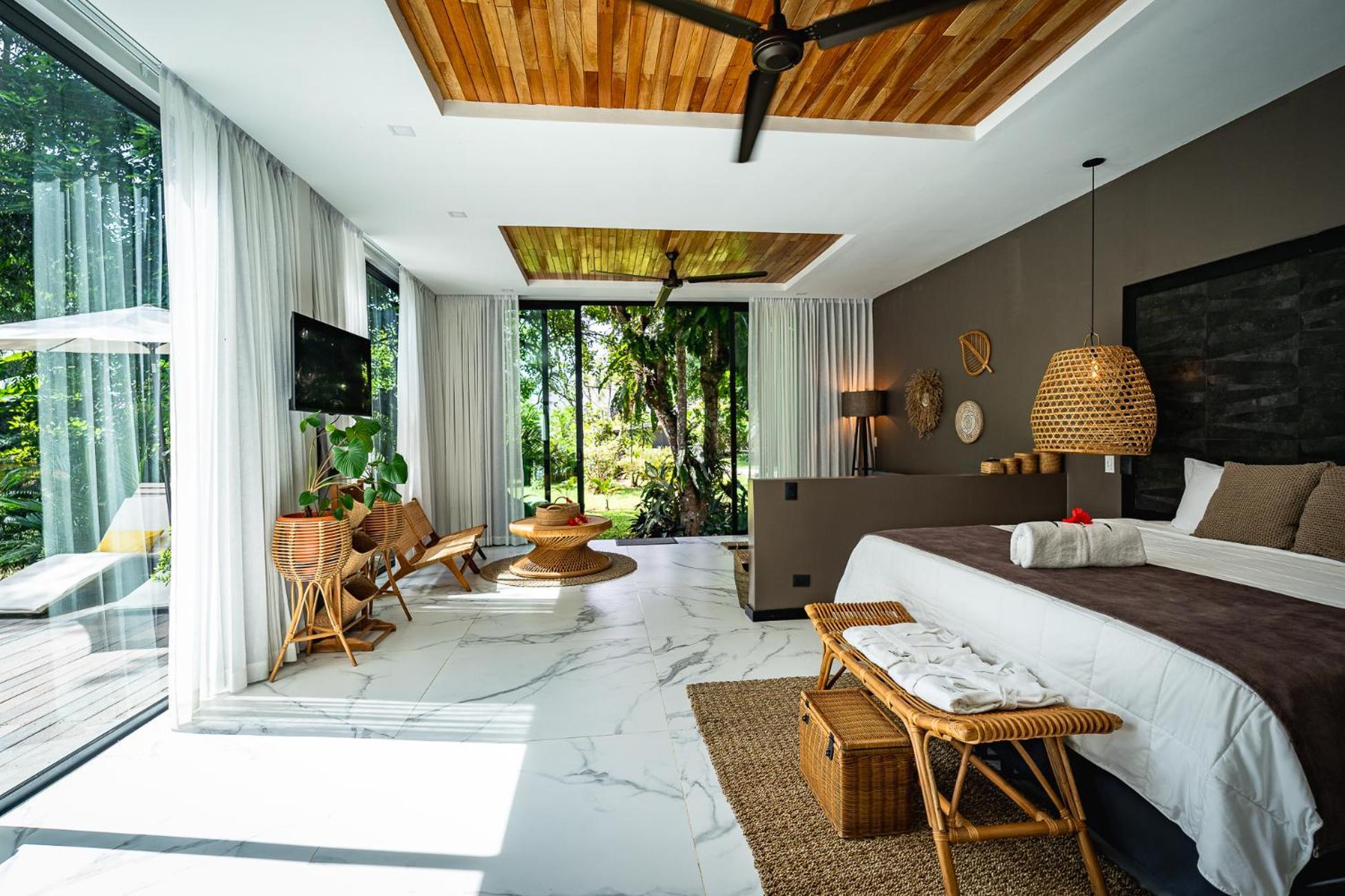 Suite with Private Pool - Adults Only