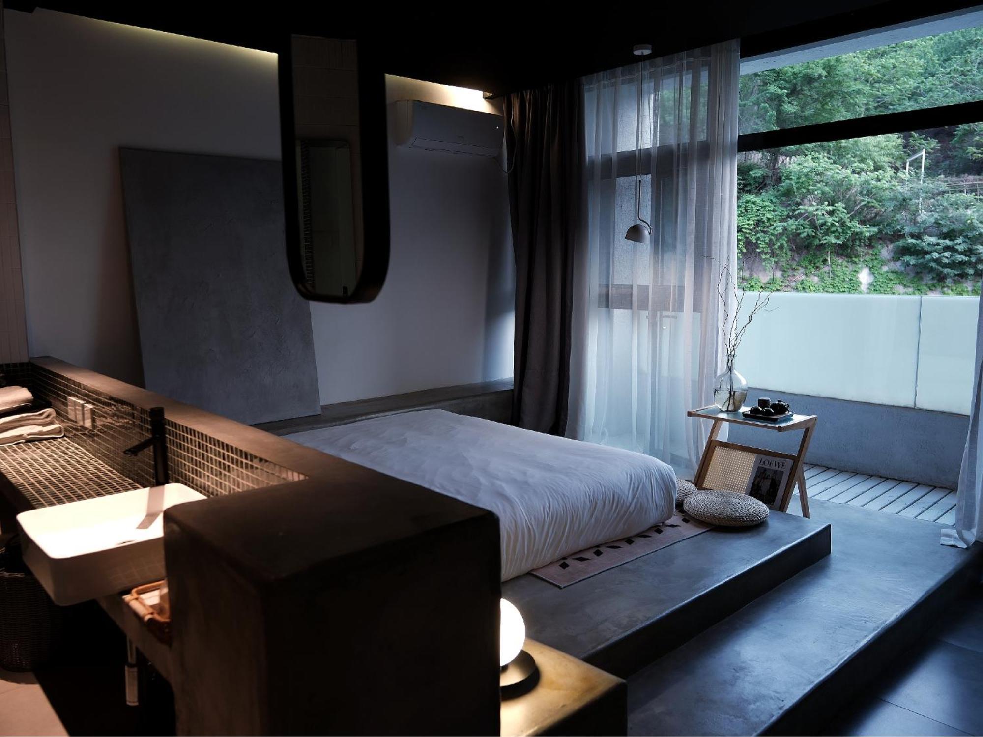 King Room Mountain View