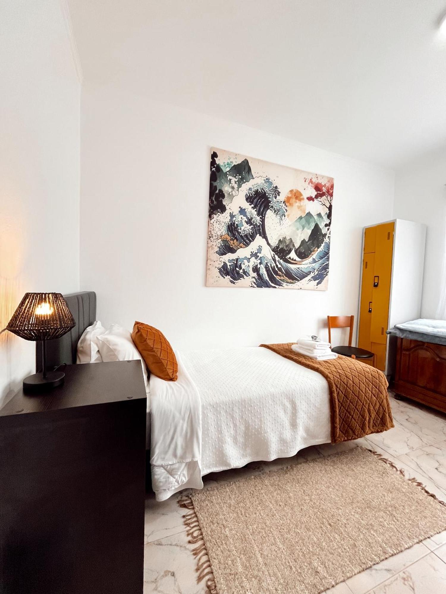 Economy Single Room