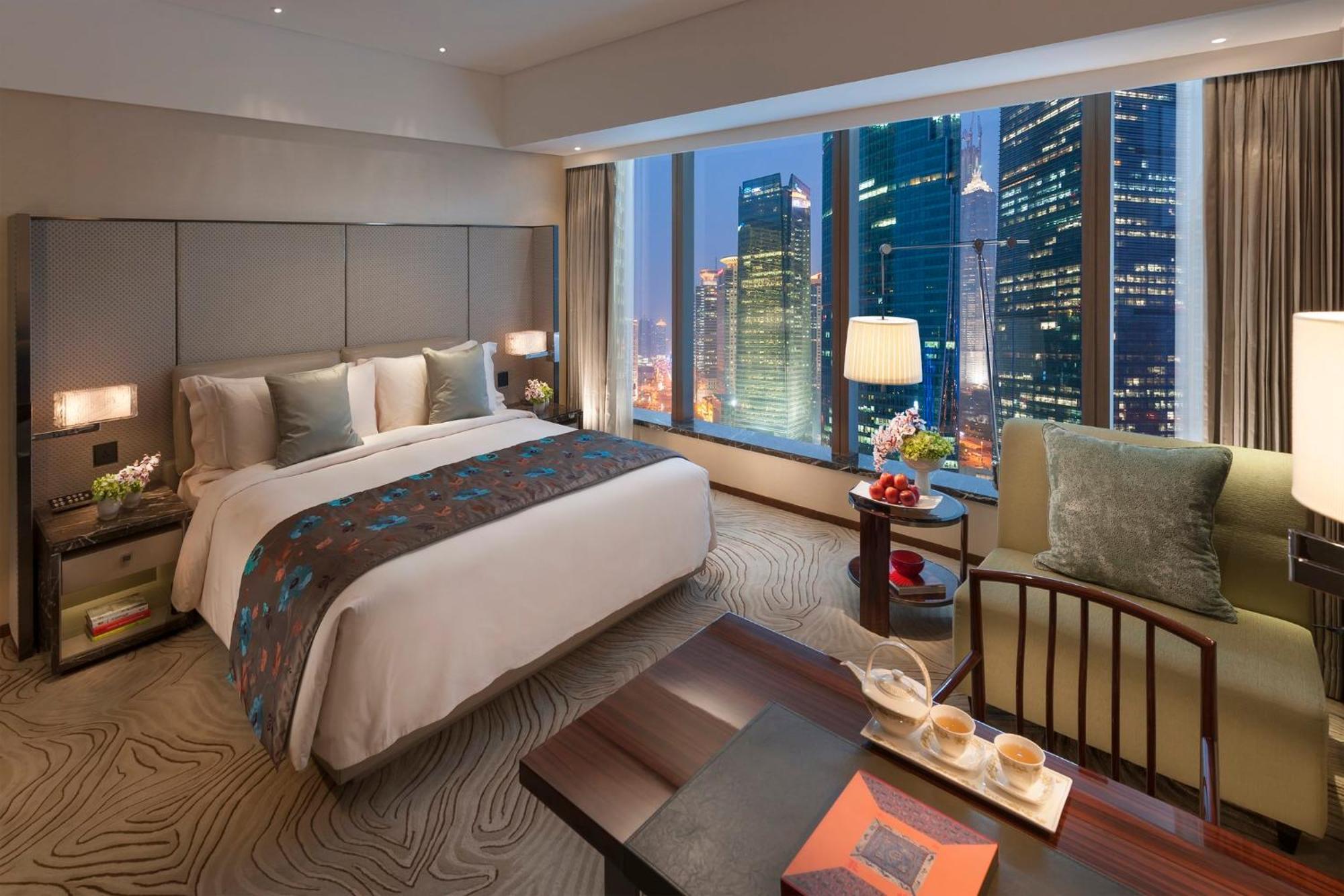 Deluxe Room King