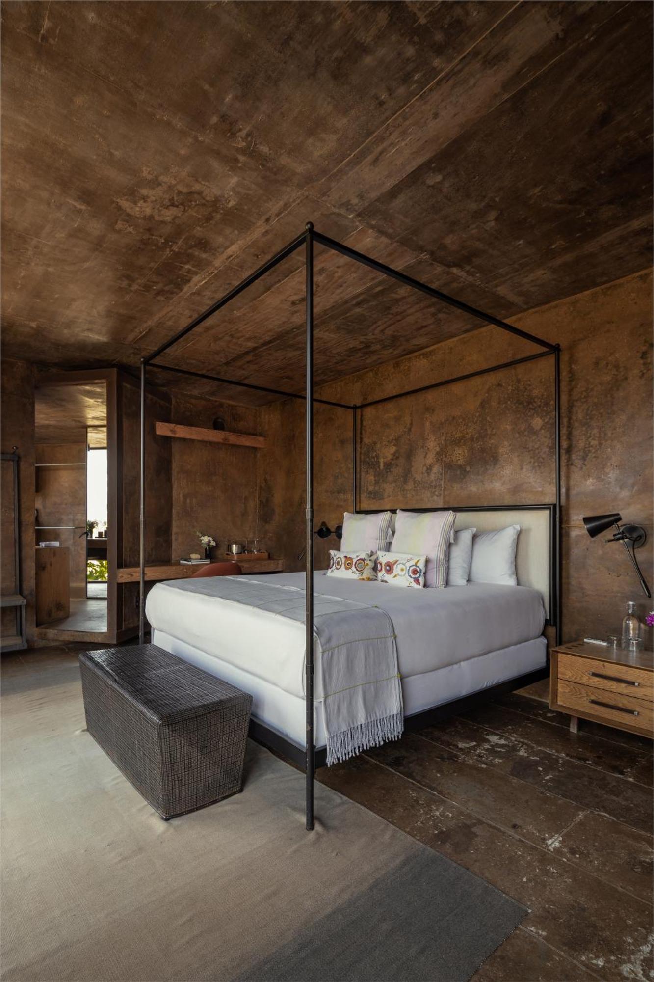 Casa 8 Master Suite