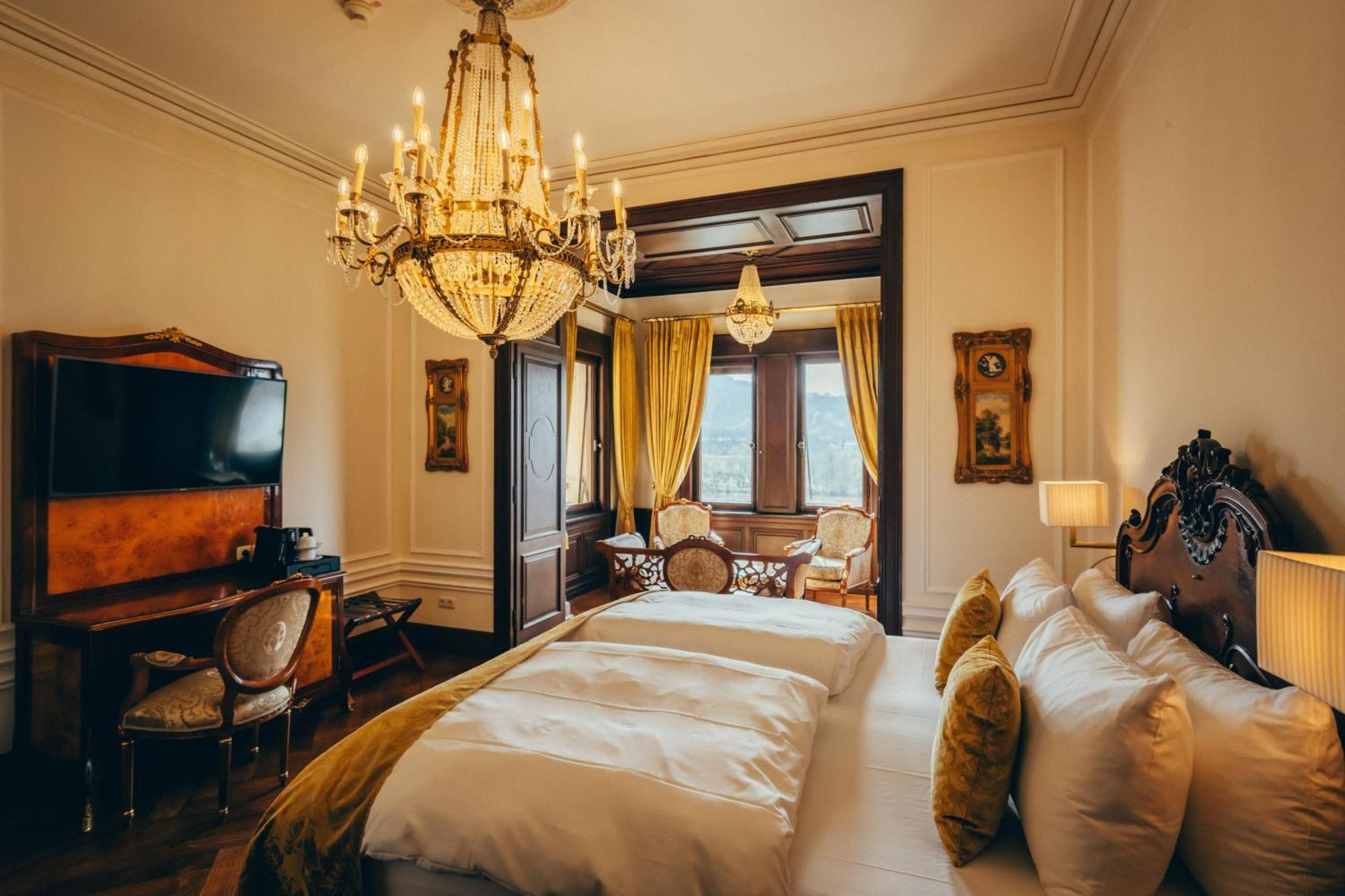 Moselle view, Junior Suite, 1 King, River view,1631597224:JPEG