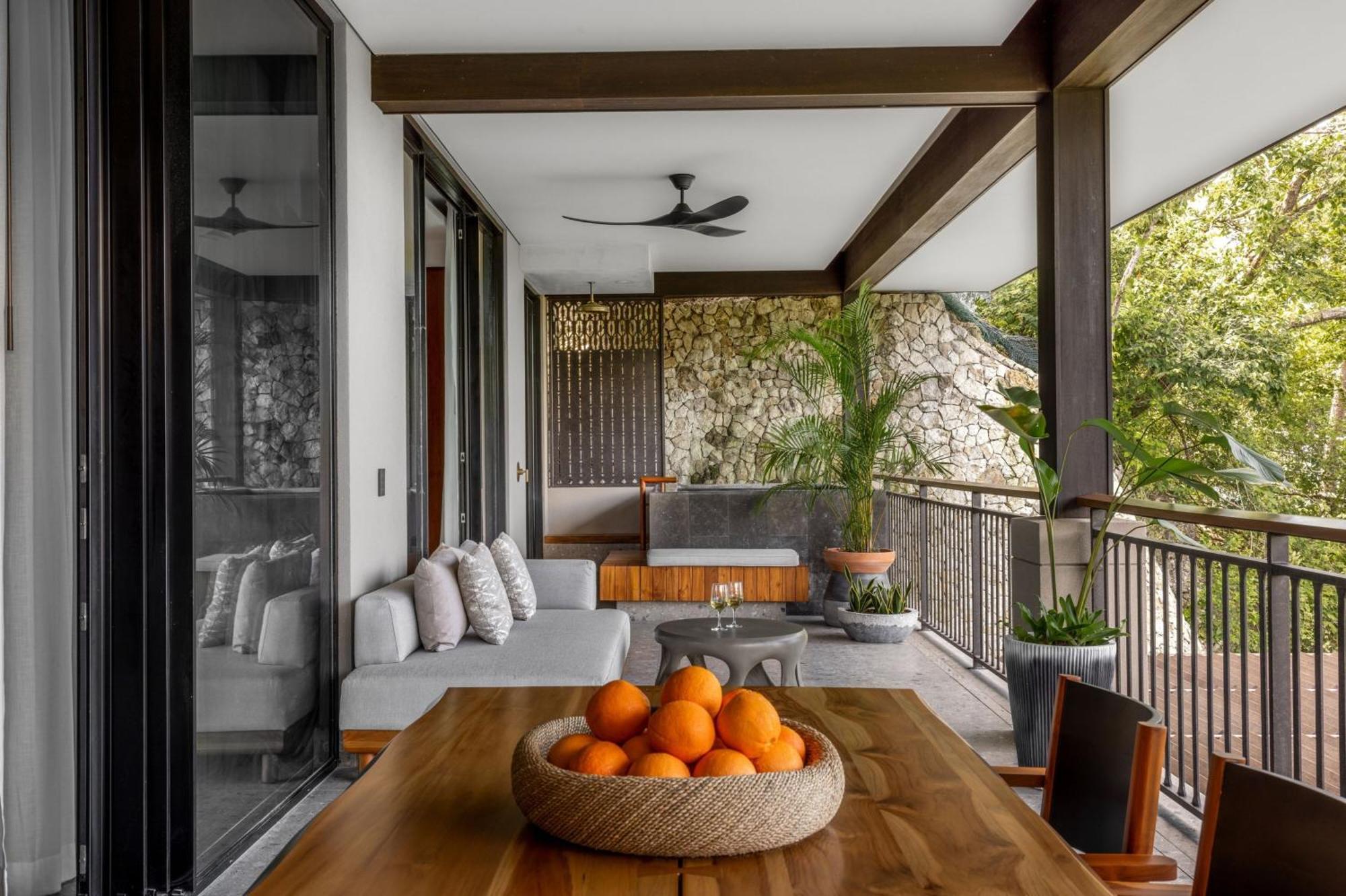 Ocean Vista Suite with King Bed, Sofa Bed and Ocean View