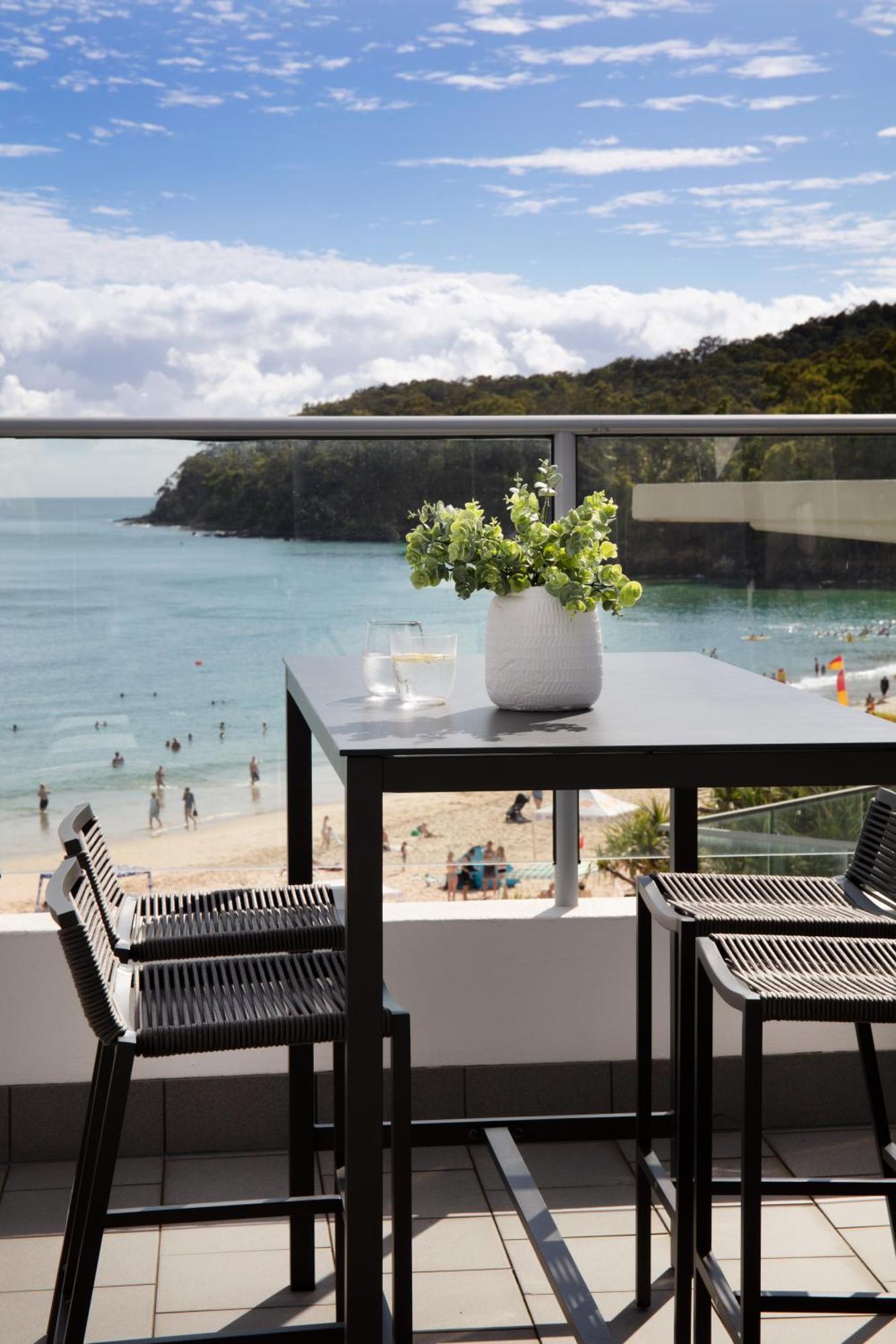 Beachfront Penthouse Studio Spa Bath