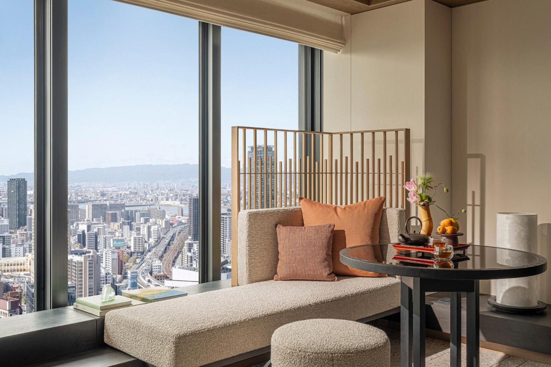 Premier King Room