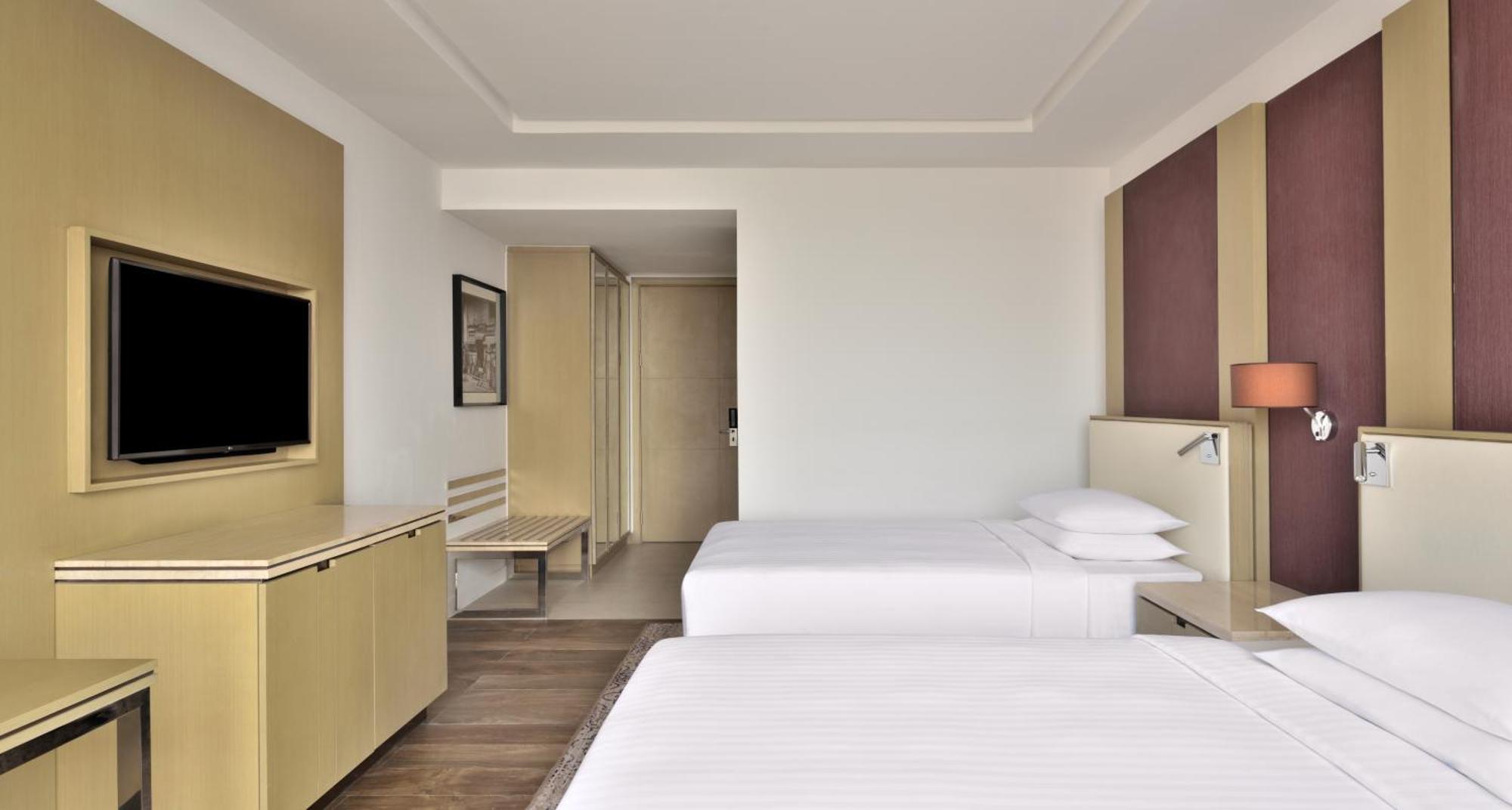 Guest room, 2 Twin, City View,1629933620:JPEG
