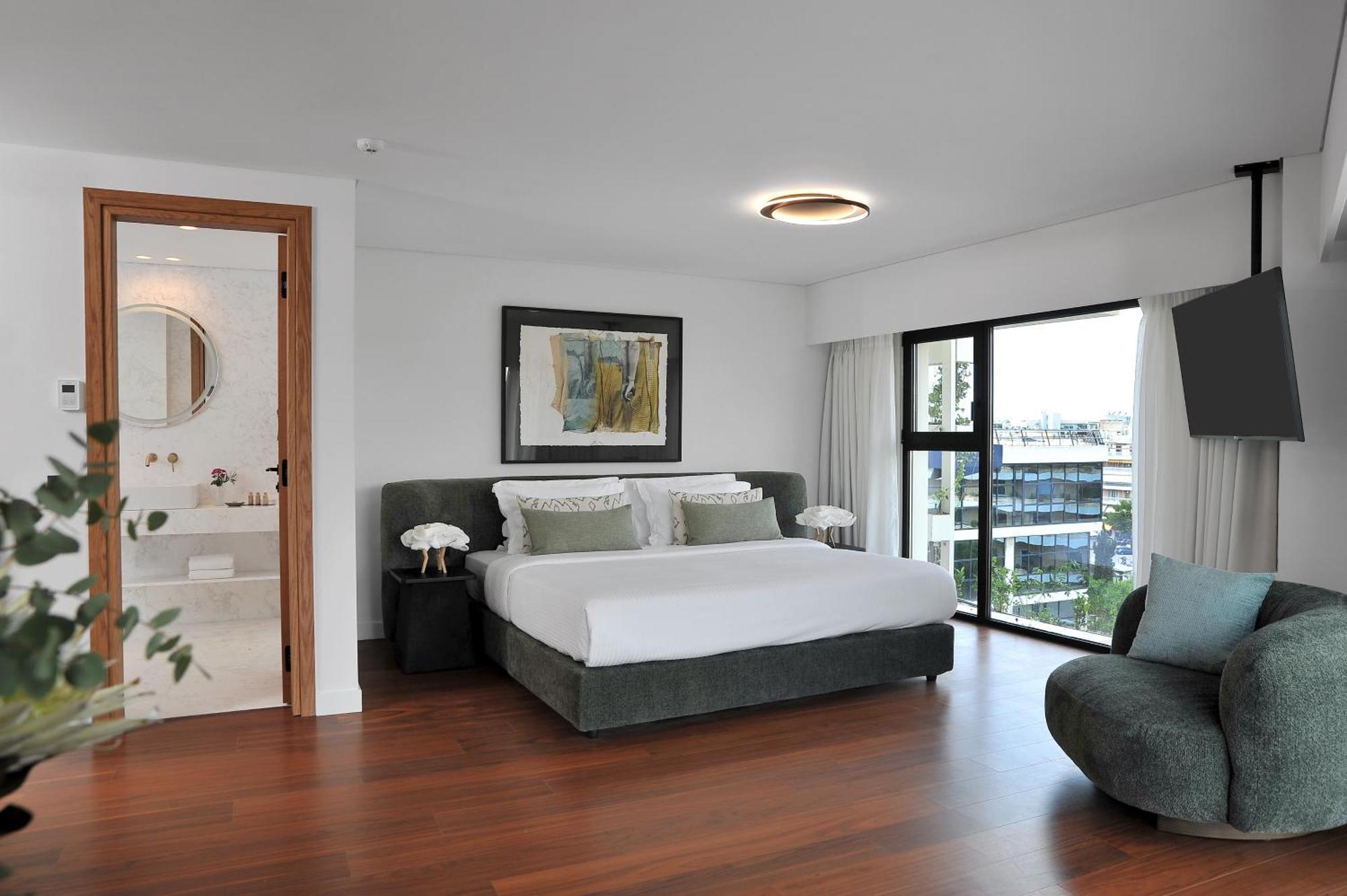 Deluxe Junior Suite