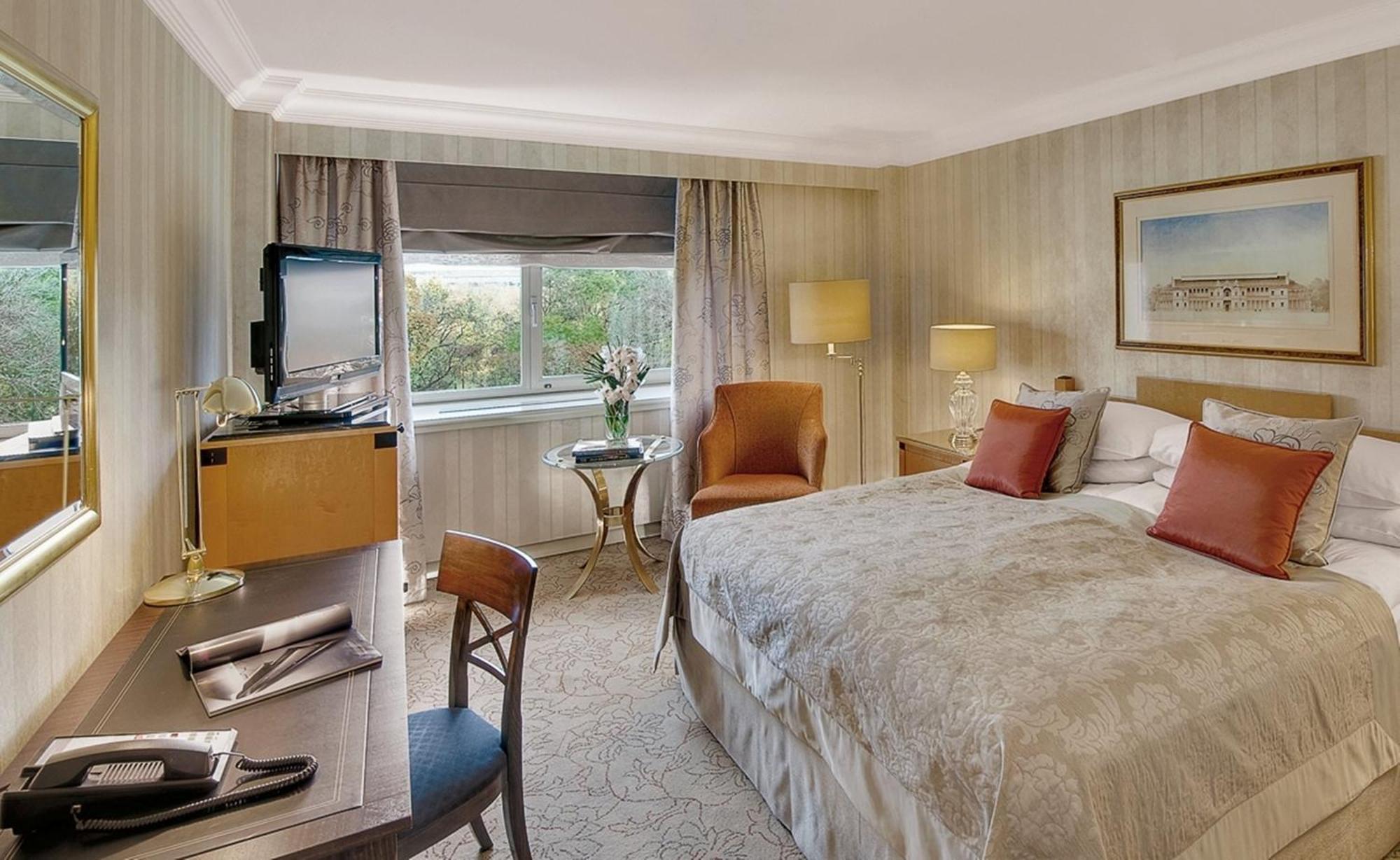 Classic King Room
