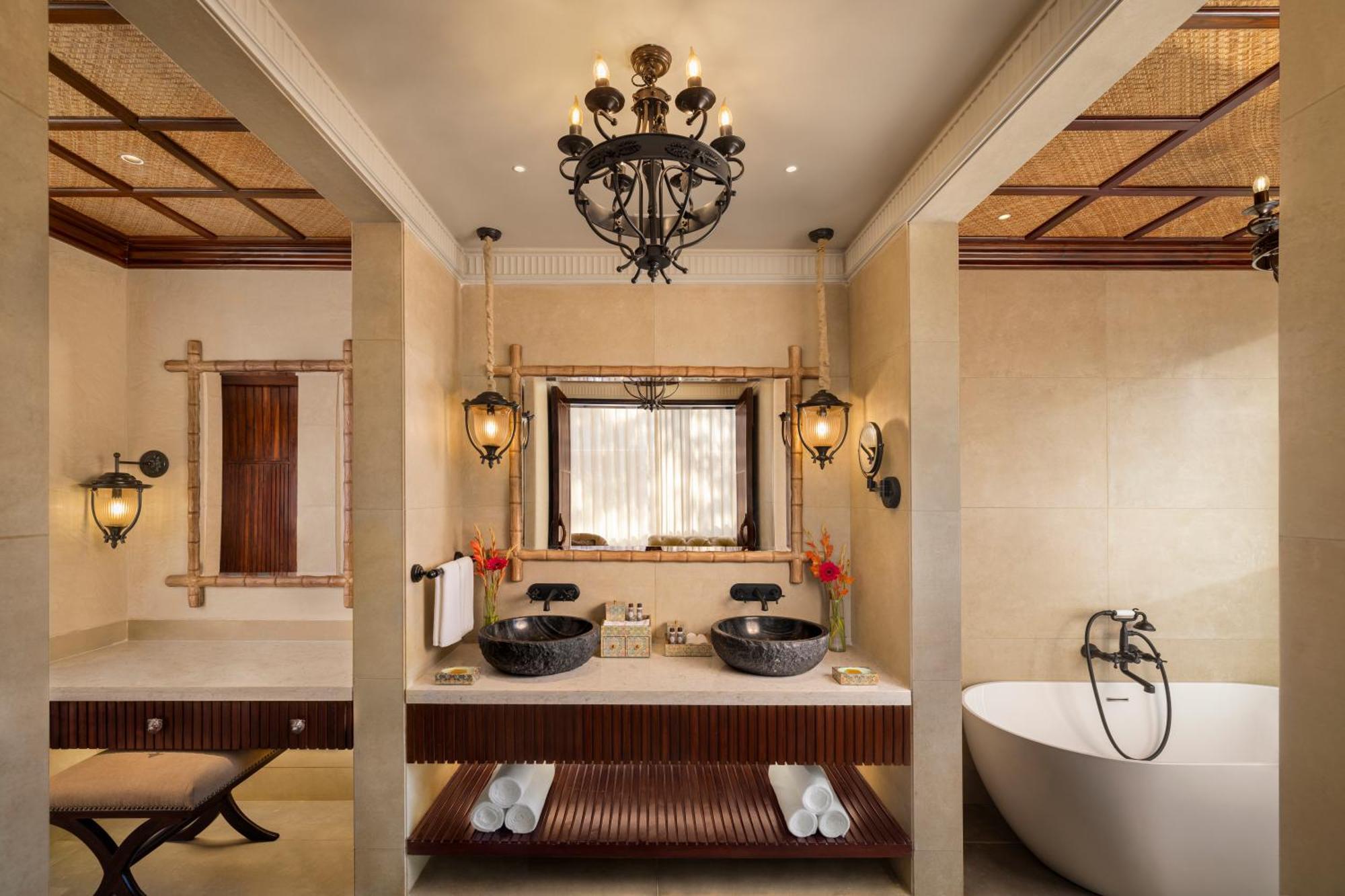 Grand Luxury Room Balcony
