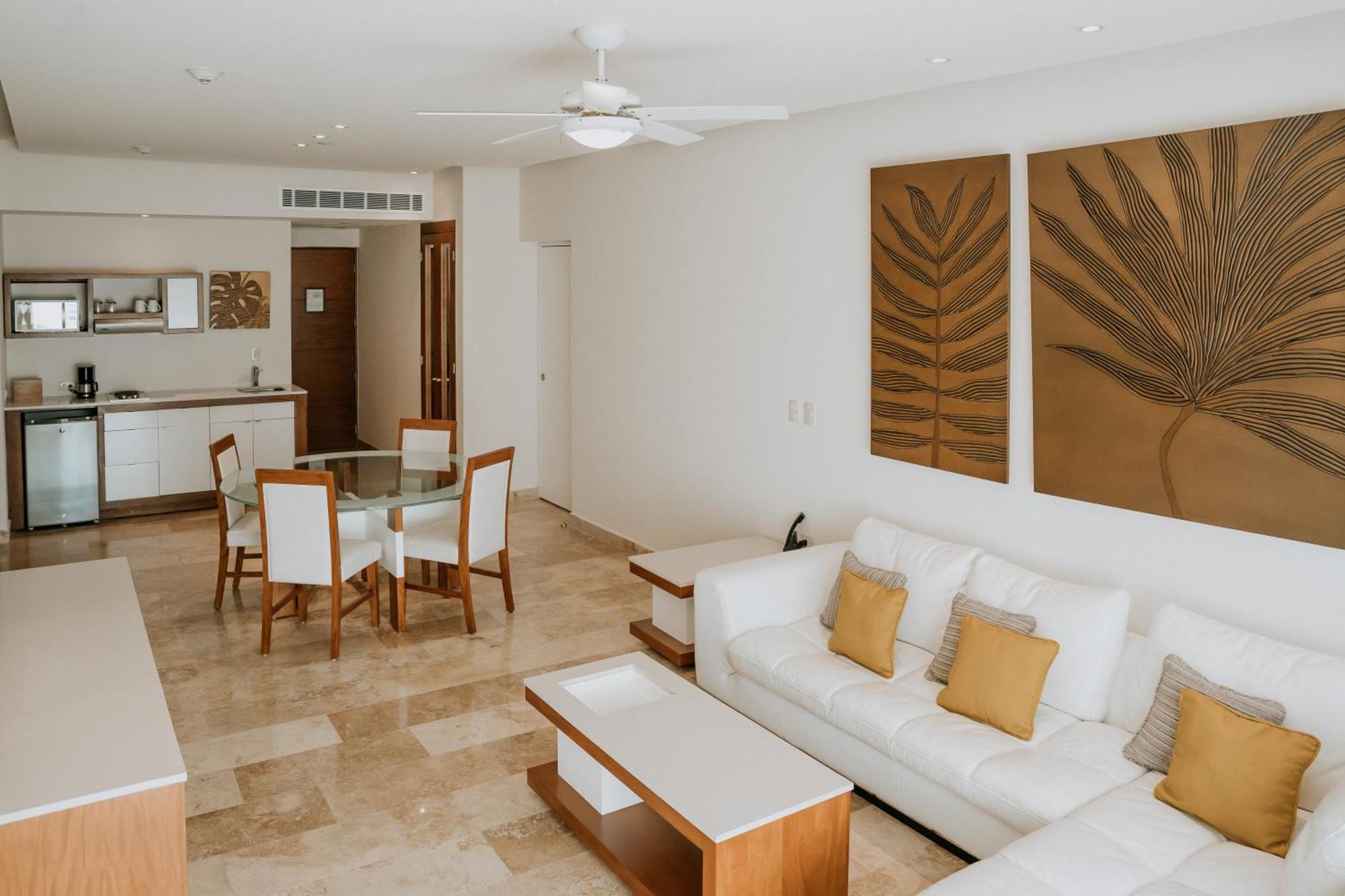 Luxurious Master Suite