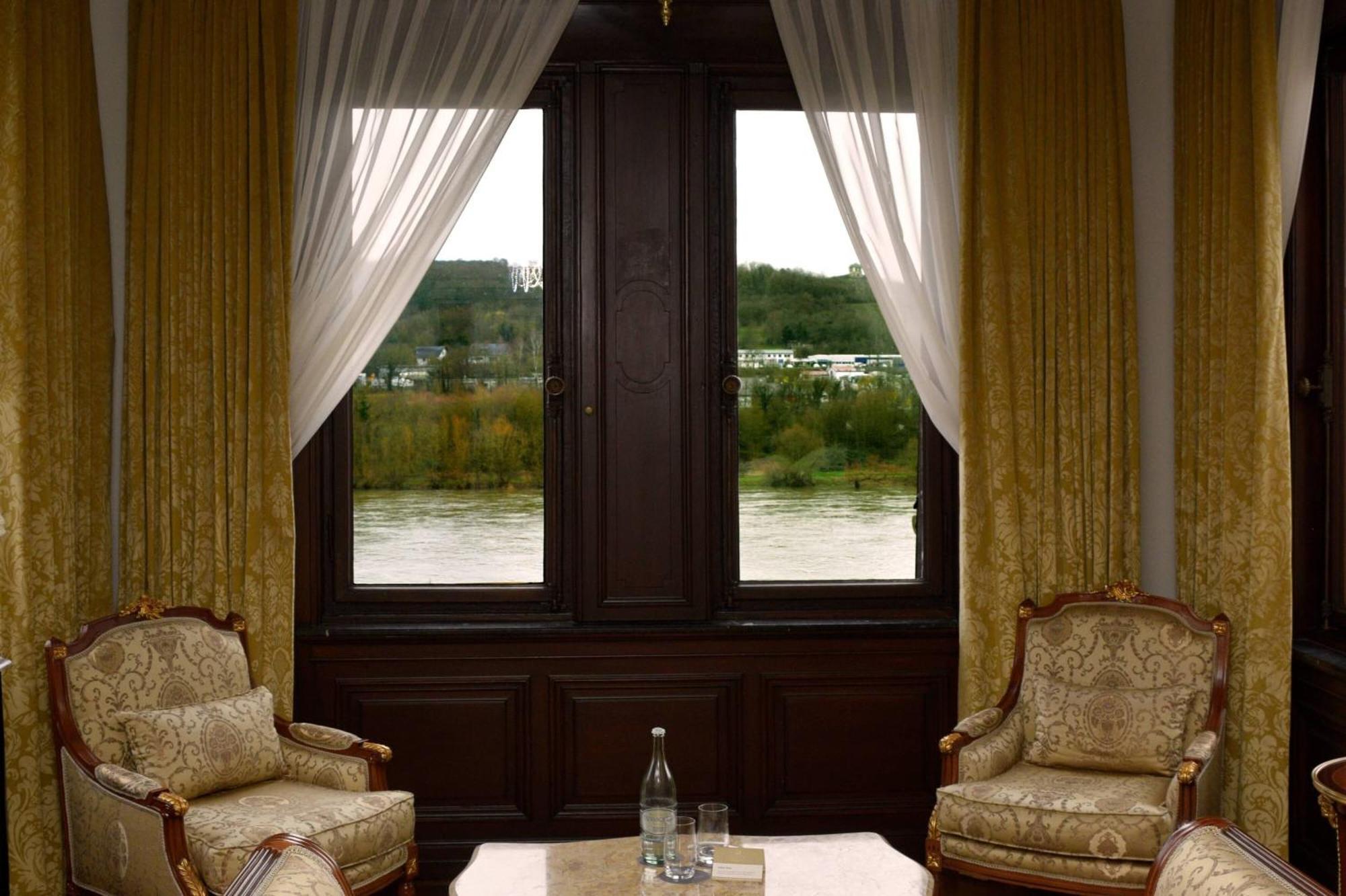 Moselle view Junior Suite 1 King River view