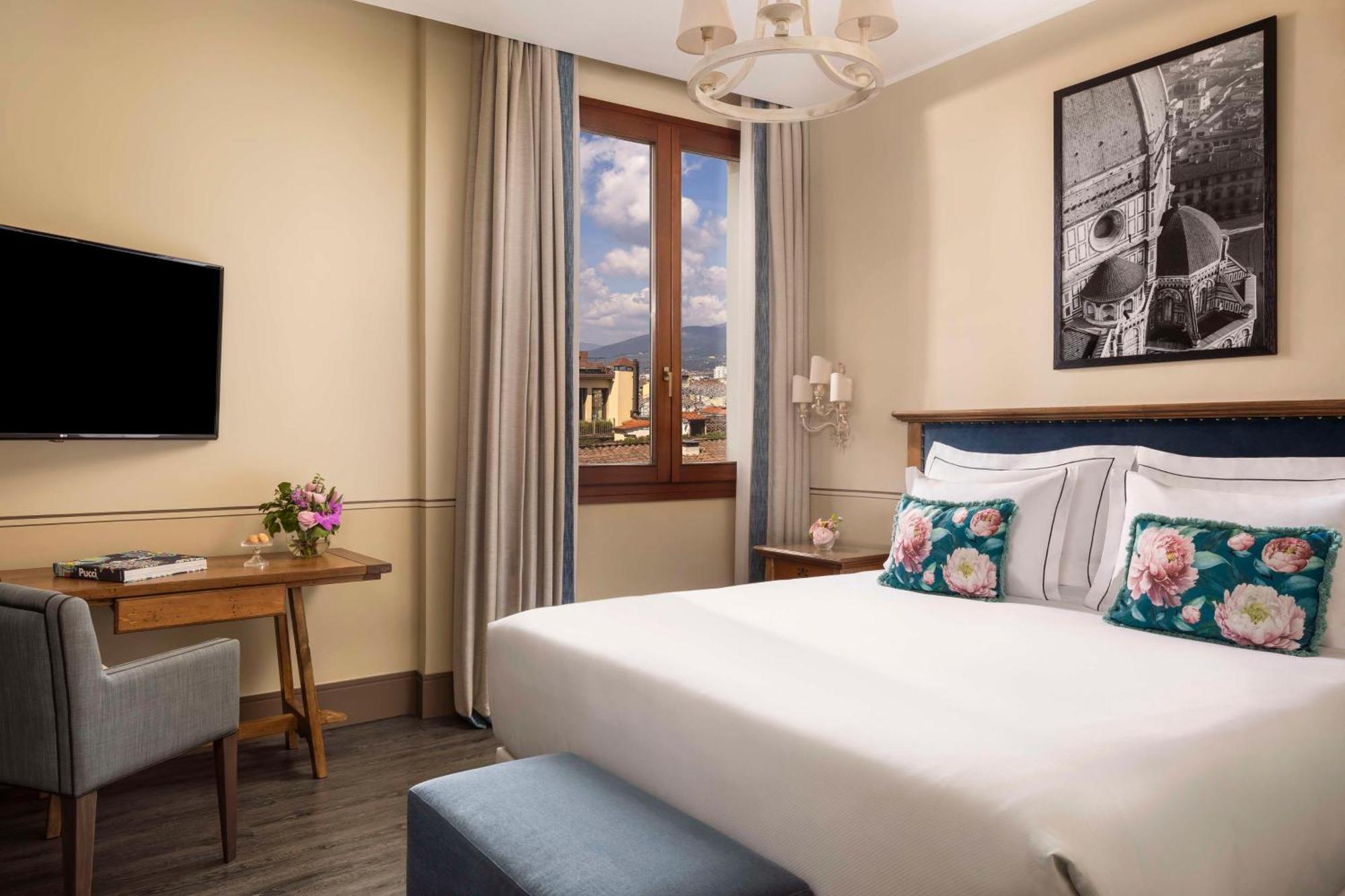 Deluxe Room,1632206671:JPEG