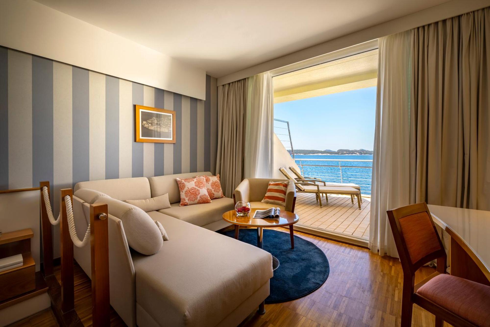 Room 21 Seaview