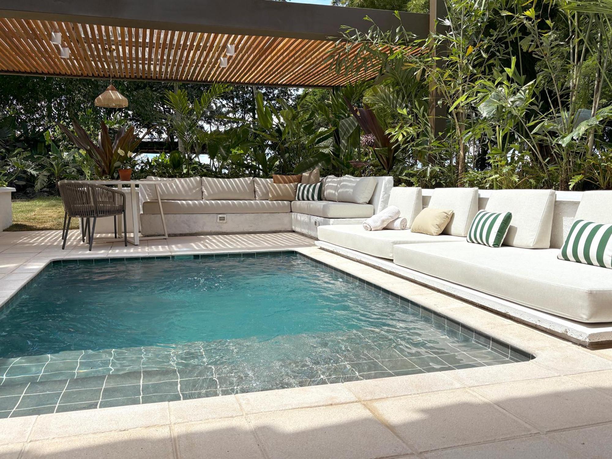 Suite Private Pool