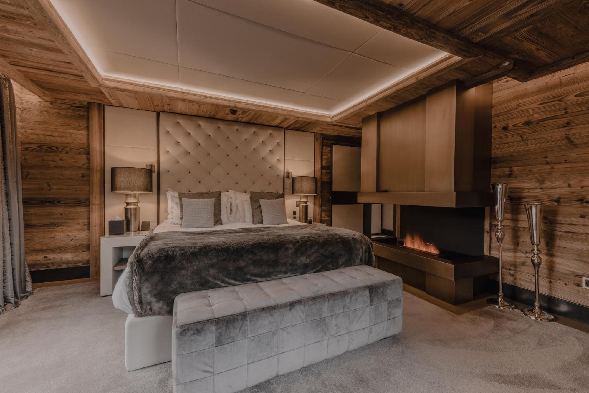 Family Suite 2 Bedrooms & 1 Bathroom