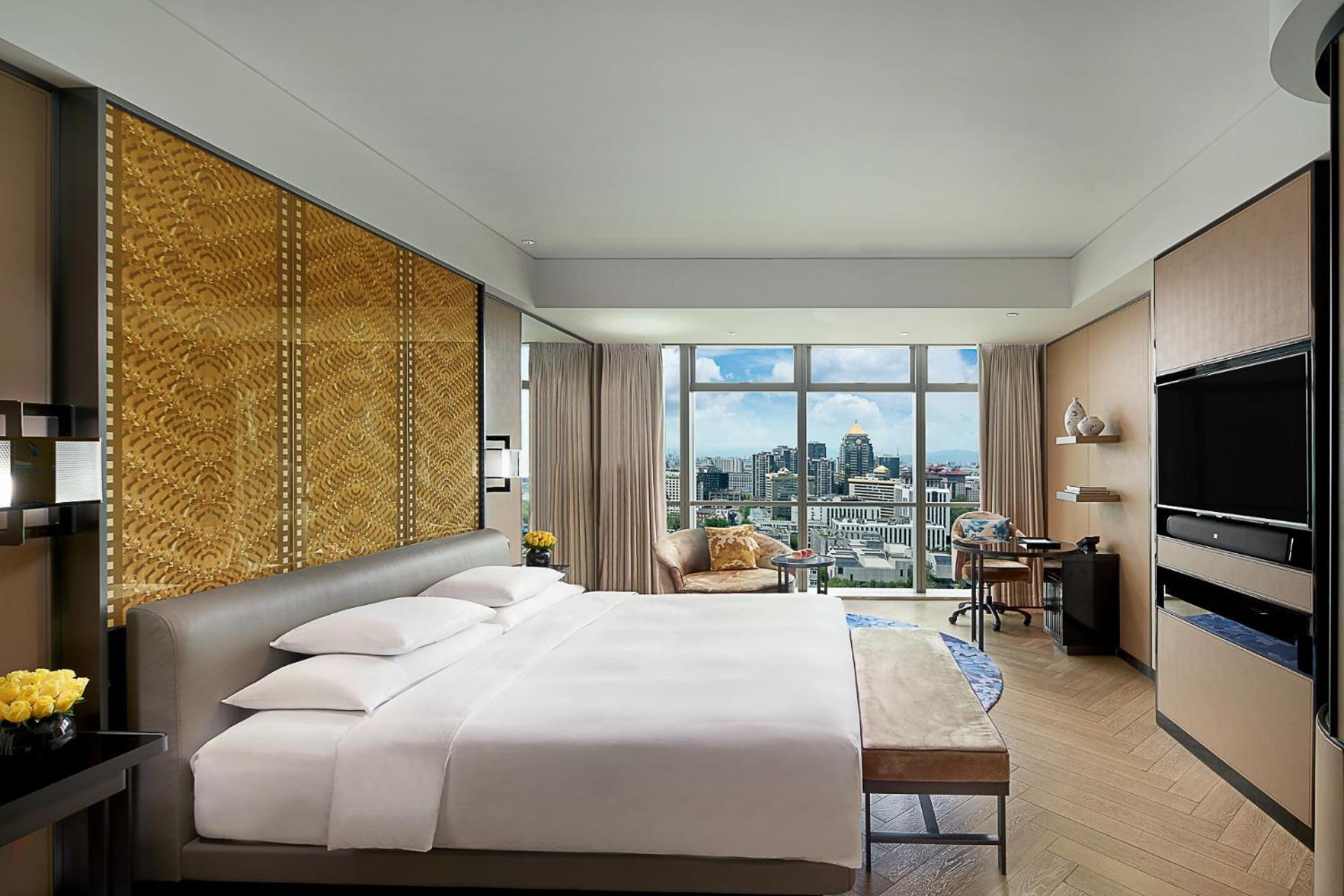 Luxury King Room City View inclusive Mini Bar the first round F&B at hotel’s house restaurants