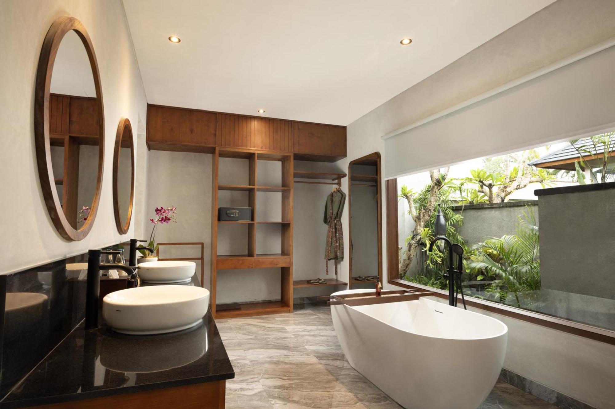 Inara Presidential with Rice Field View