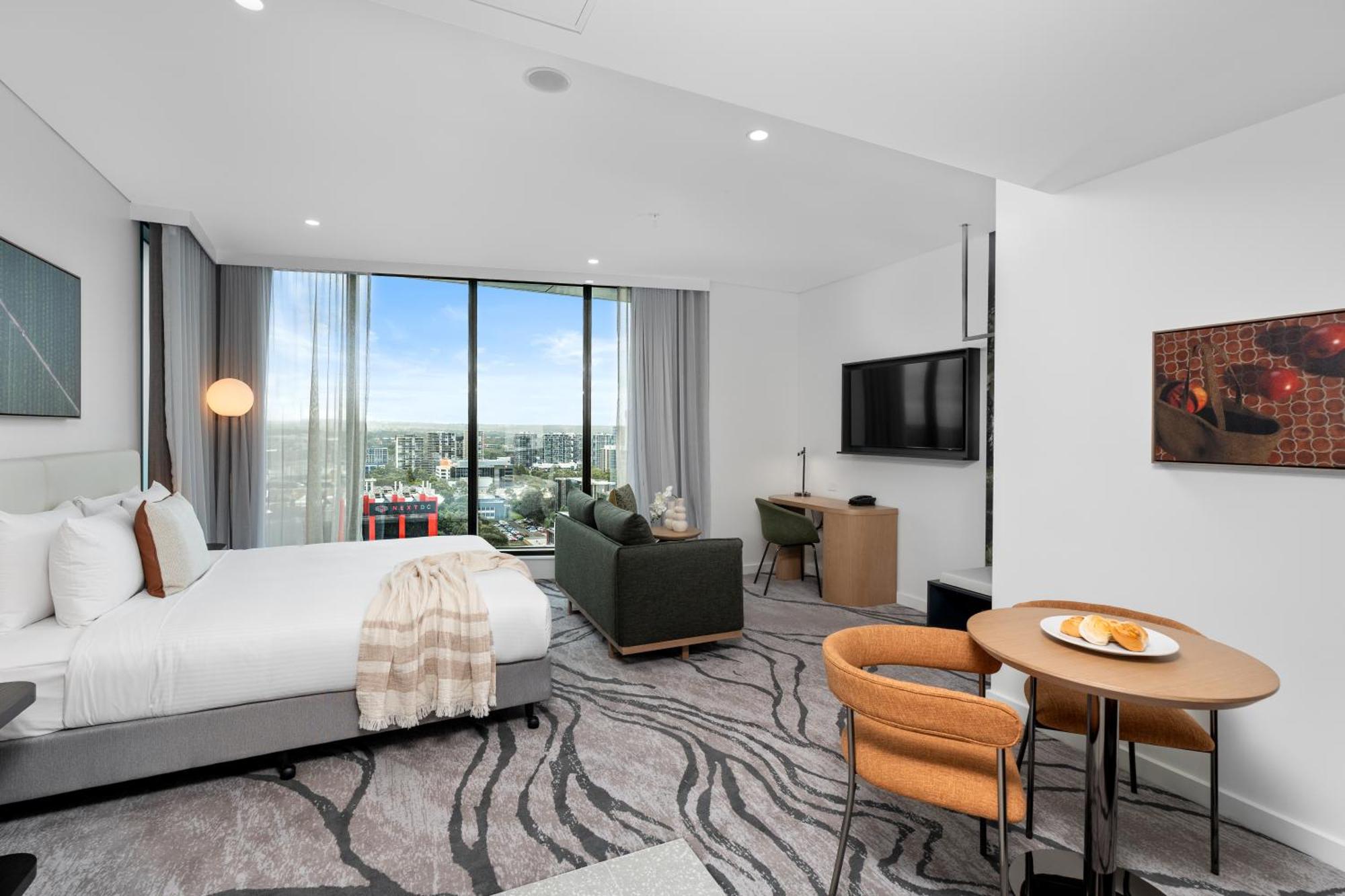 Superior Veriu Suite
