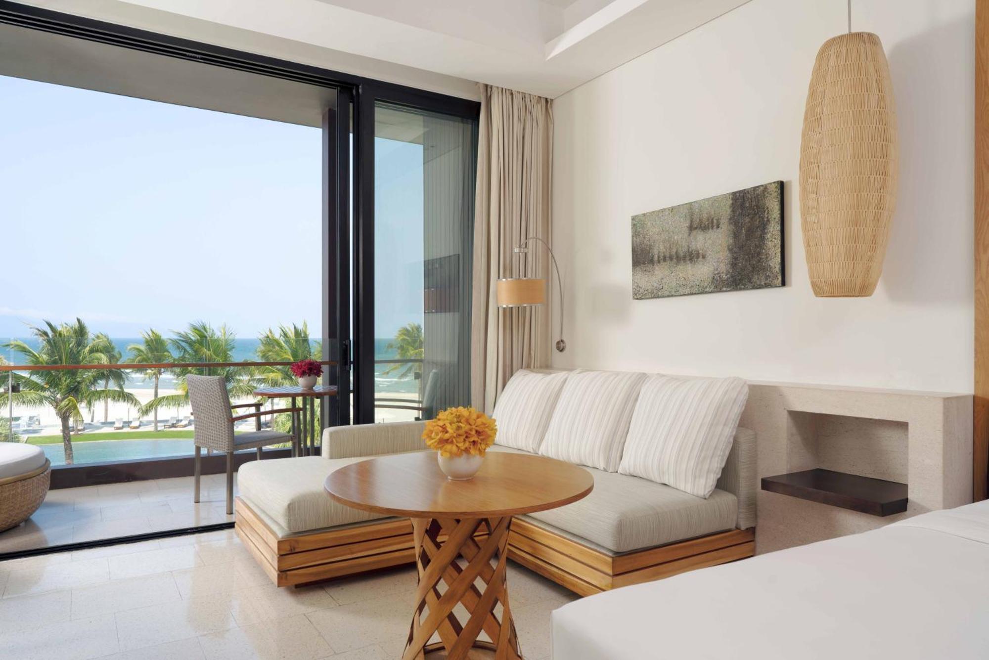 1 King Bed Ocean View Daily Guest Activities