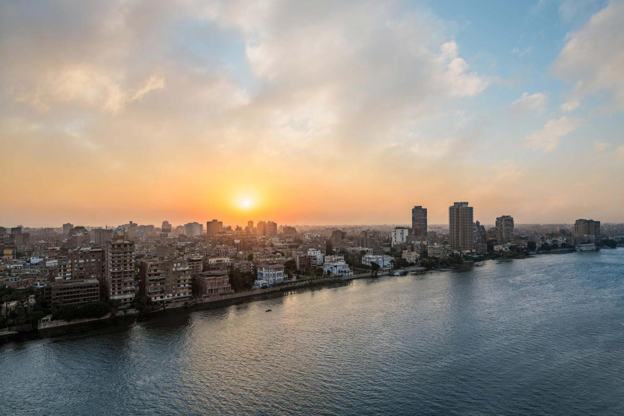 Astor Suite 1 Bedroom Suite 1 King Nile view
