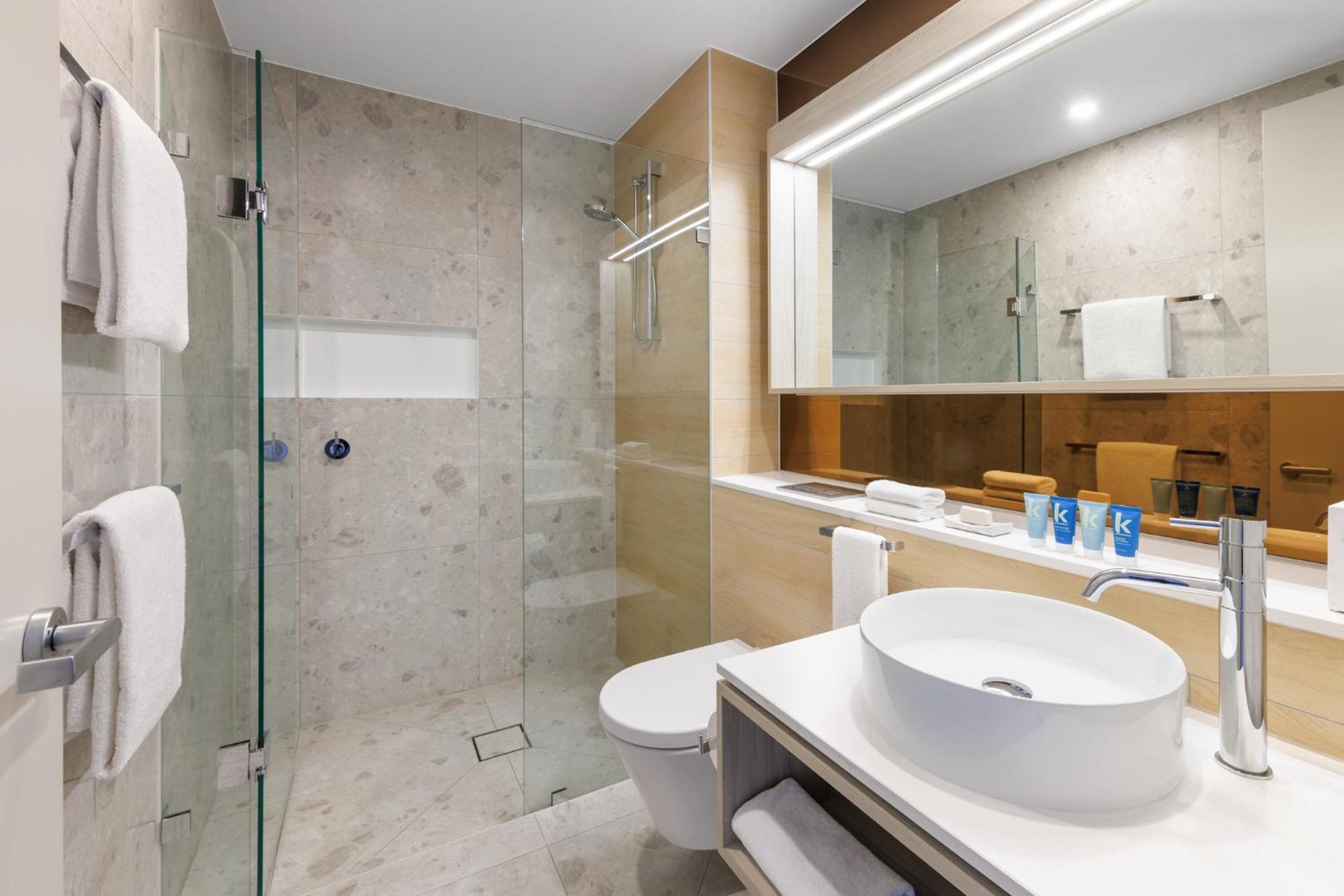 One Bedroom Altitude Suite