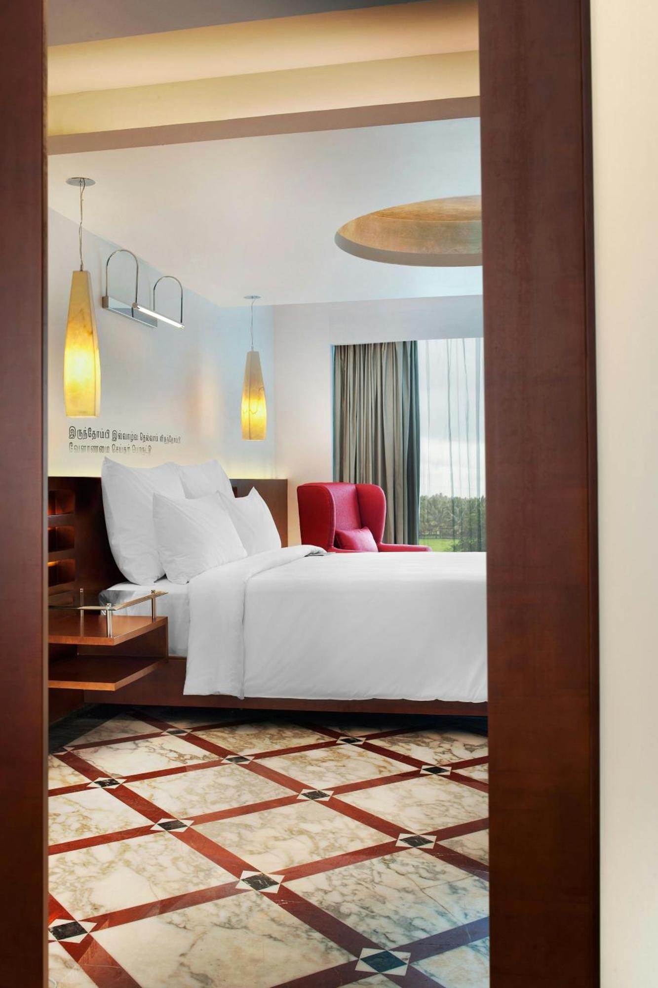 Deluxe Suite, Club lounge access, 1 Bedroom Larger Suite,1634425818:JPEG