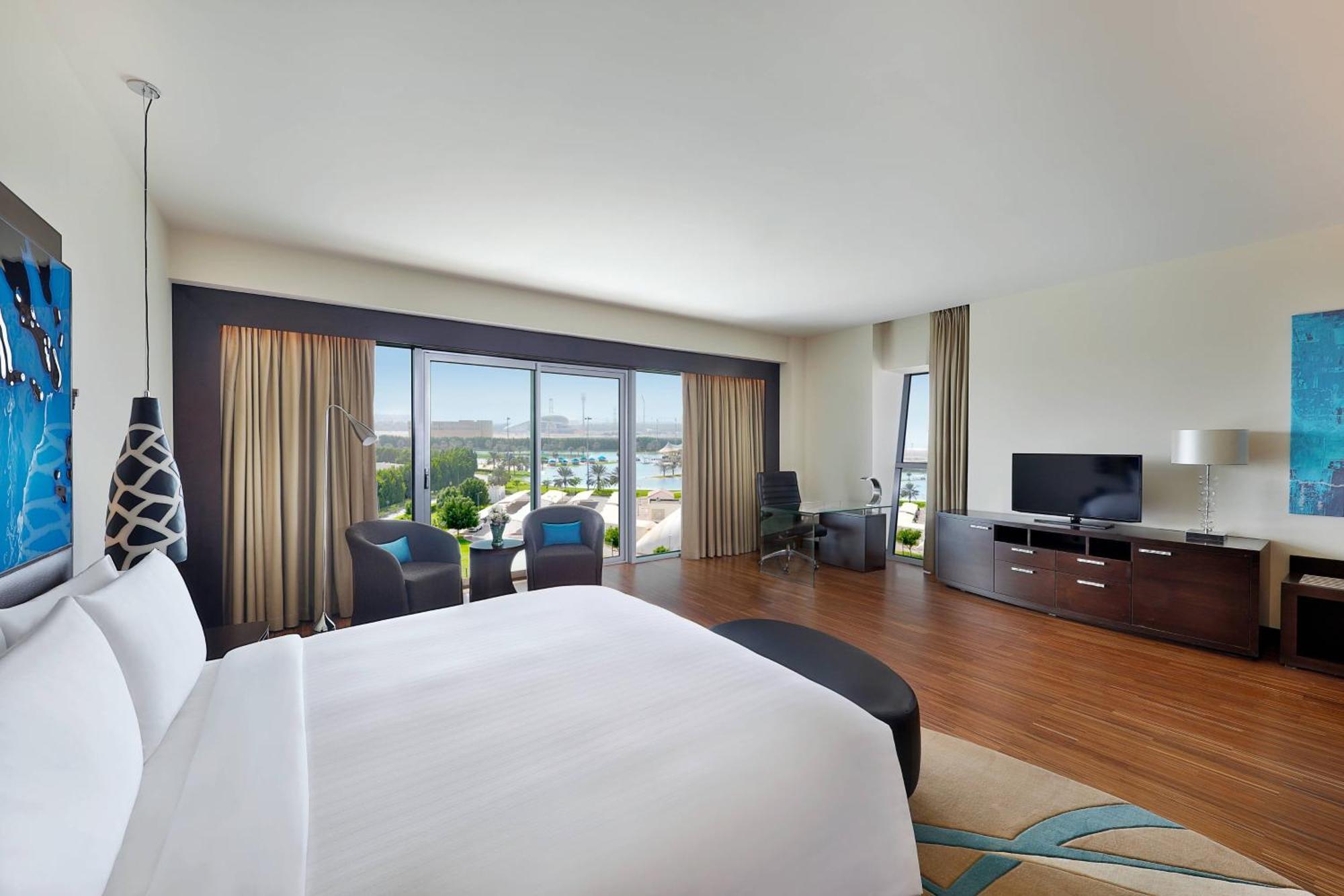 Premium King Room with Balcony,1634443524:JPEG