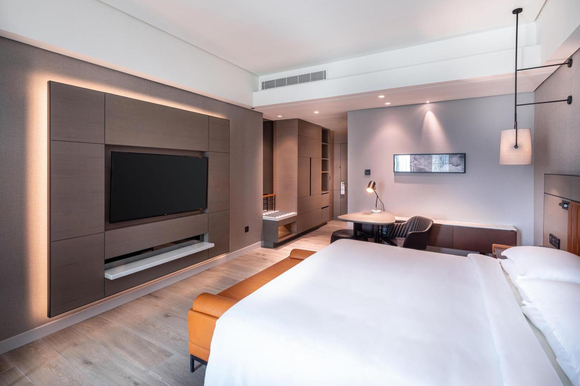 Club Room First Floor