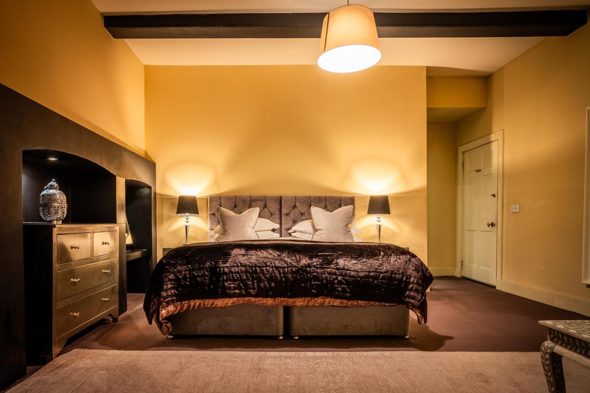 Deluxe Double or Twin Room Garden View