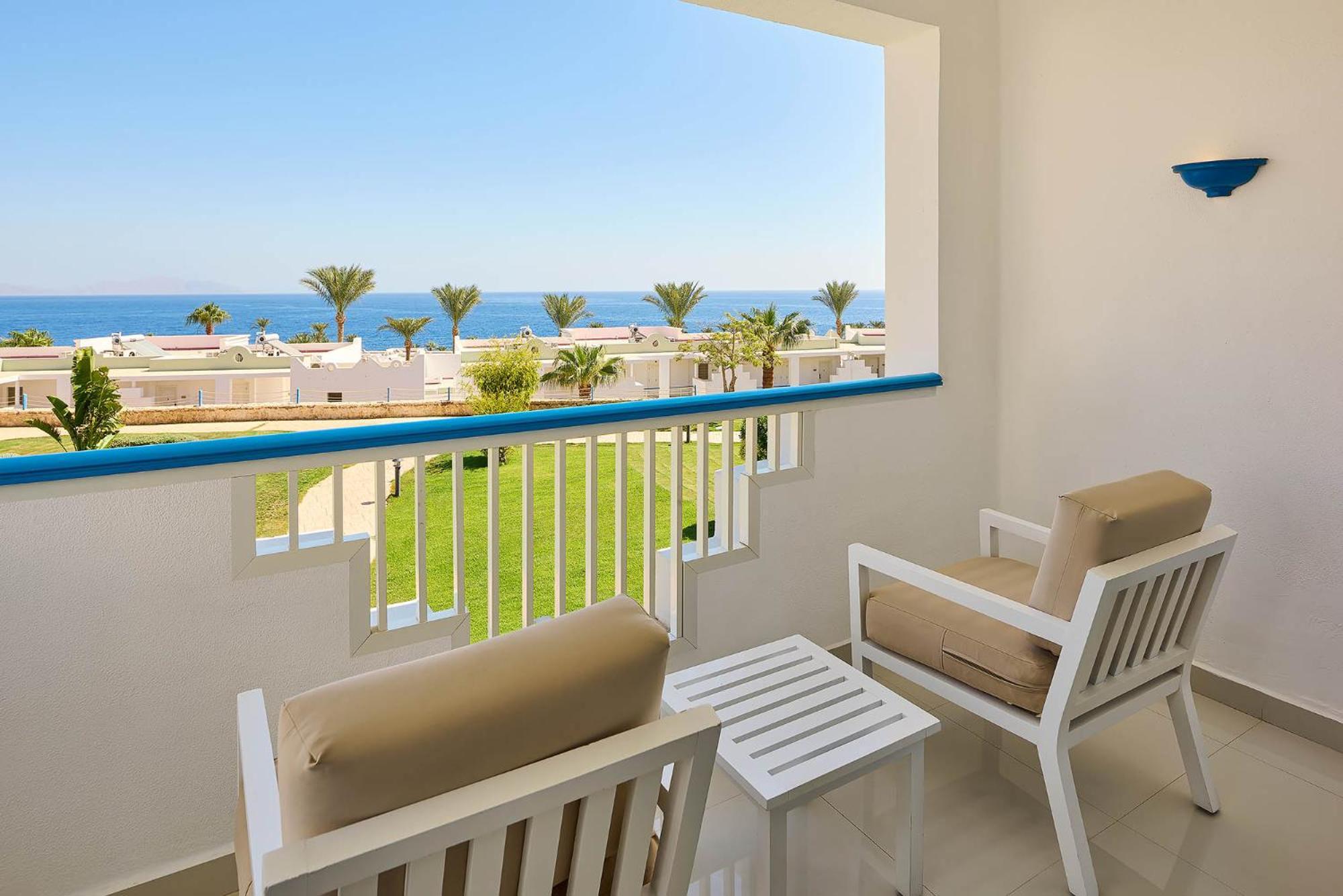Premium Sea View Room Guest room Sea view 1 King,1637711250:JPEG