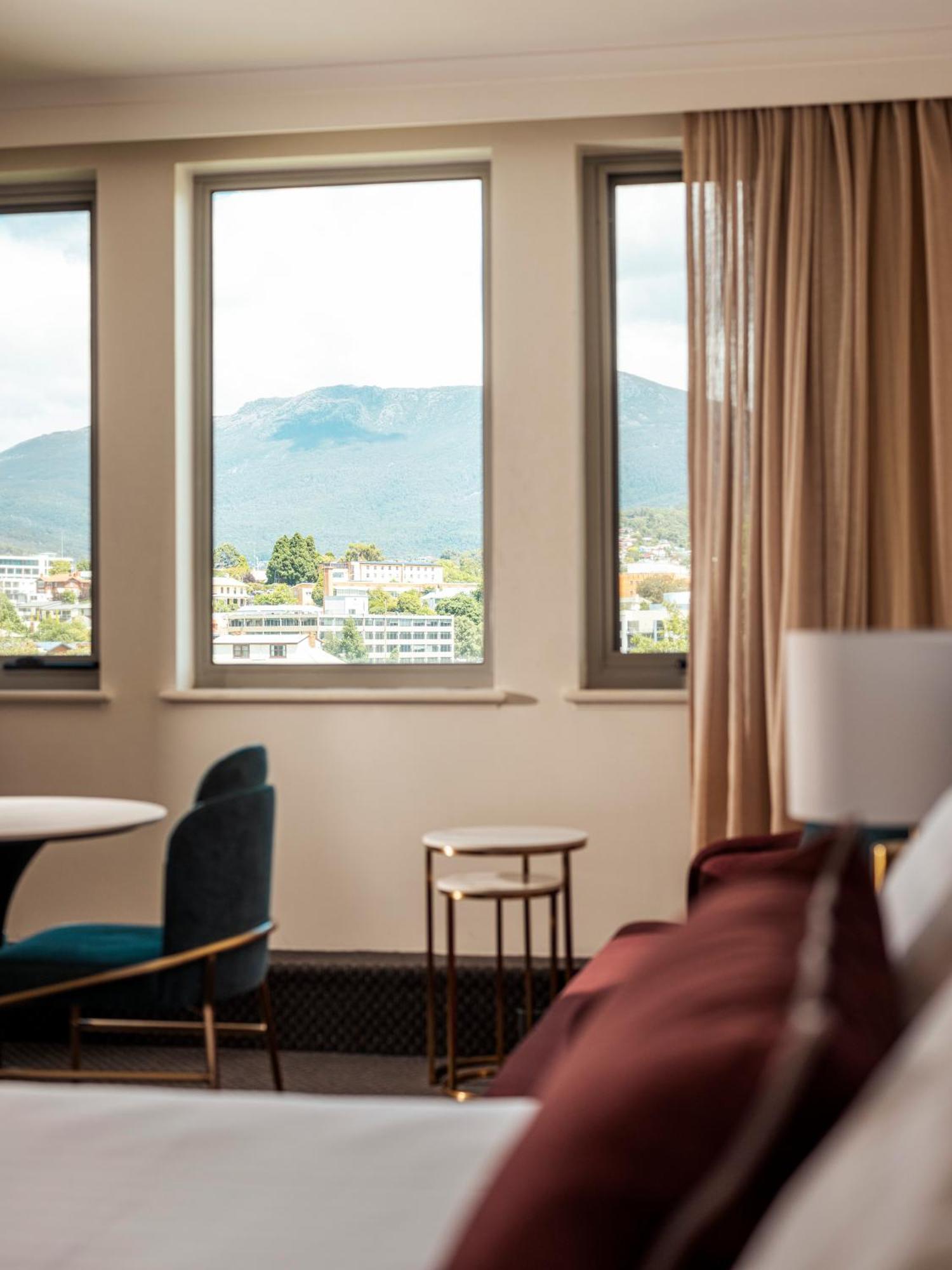 Double Room Mountain View