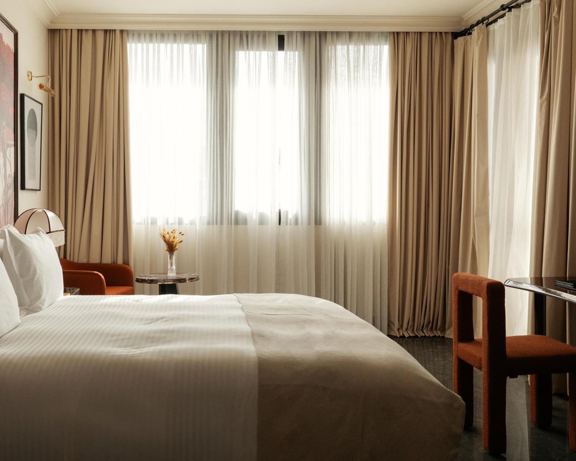 Large Double Room