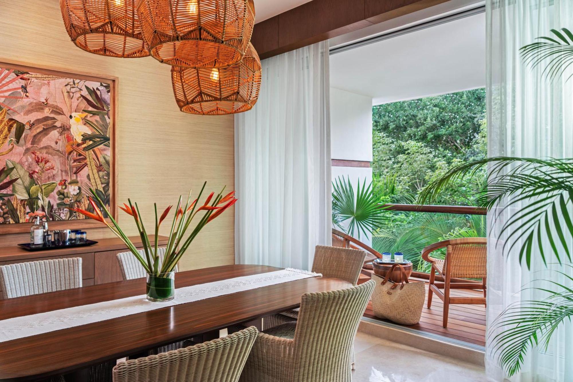 One-Bedroom Suite 3 Summer Camp 2 Kids Jungala Aqua Experience VIP Cabana,1639381075:JPEG