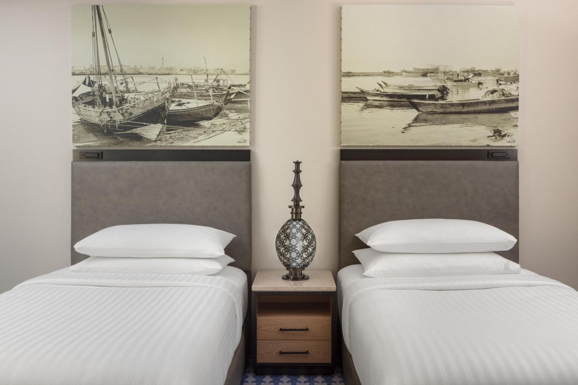 Deluxe Twin Room City View Daily Shuttle to DCC Mall Kite Beach