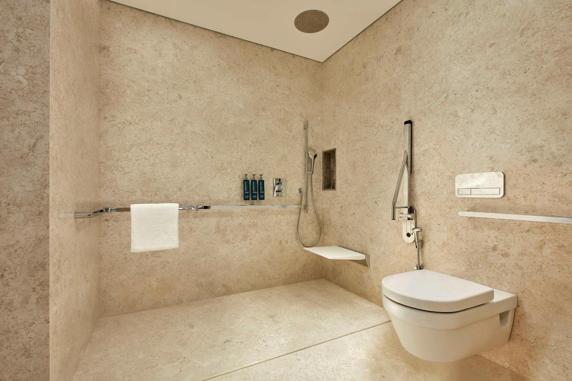 King Room - Mobility Accessible,1639393873:JPEG