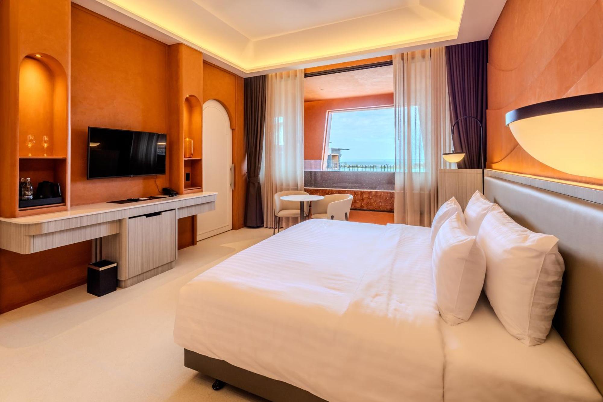 Suite de Luxe avec Piscine - Vue sur Mer
