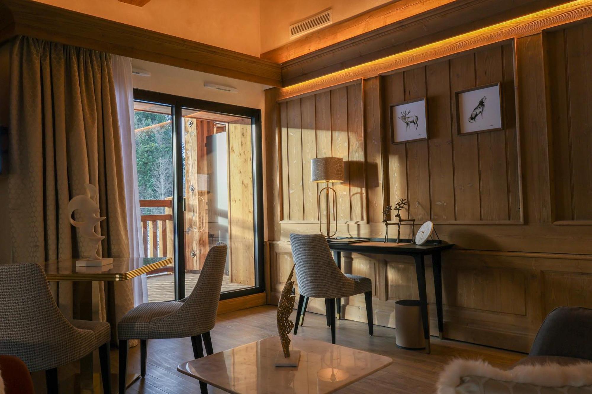 Suite - Vue sur Montagne