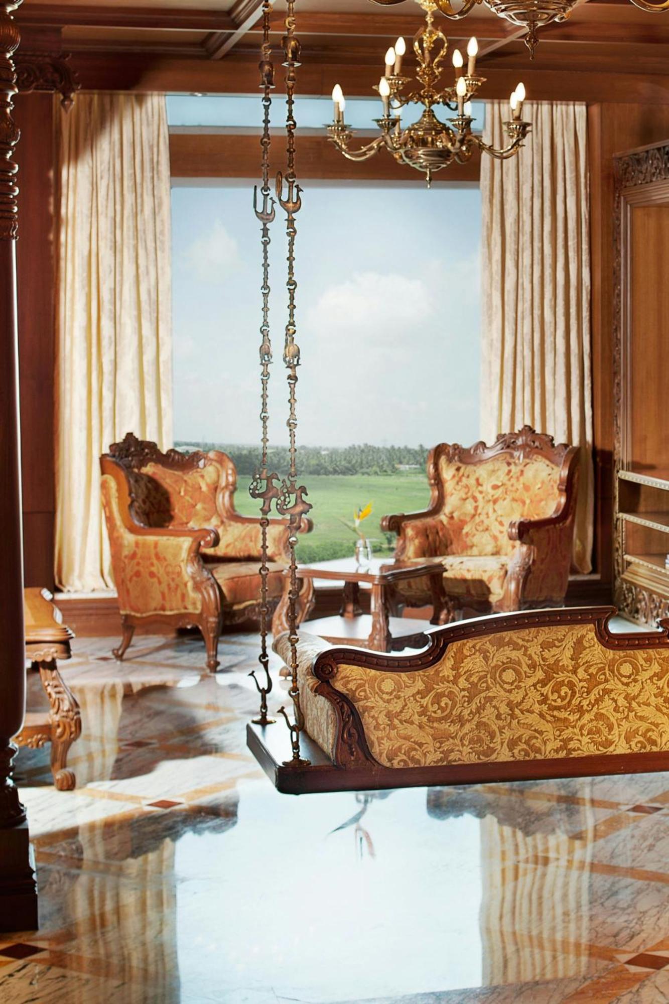TamilNadu Suite Club lounge access 1 King City view