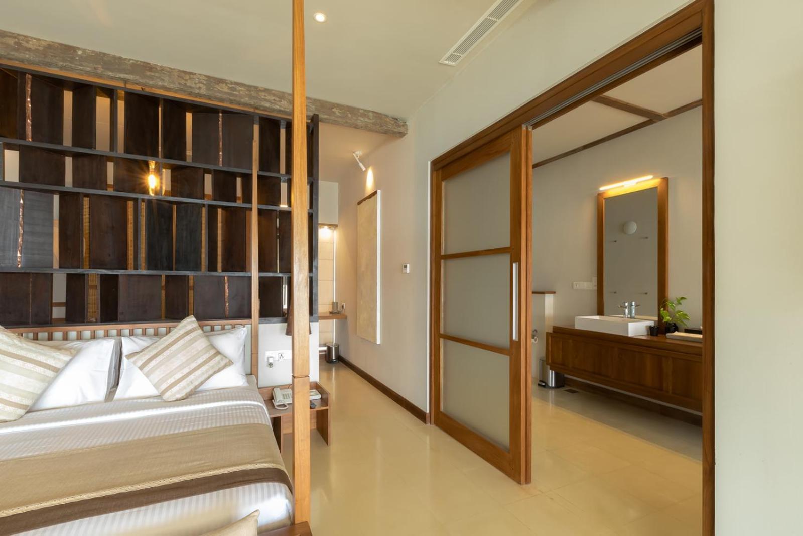 Deluxe Suite,1642961761:JPEG