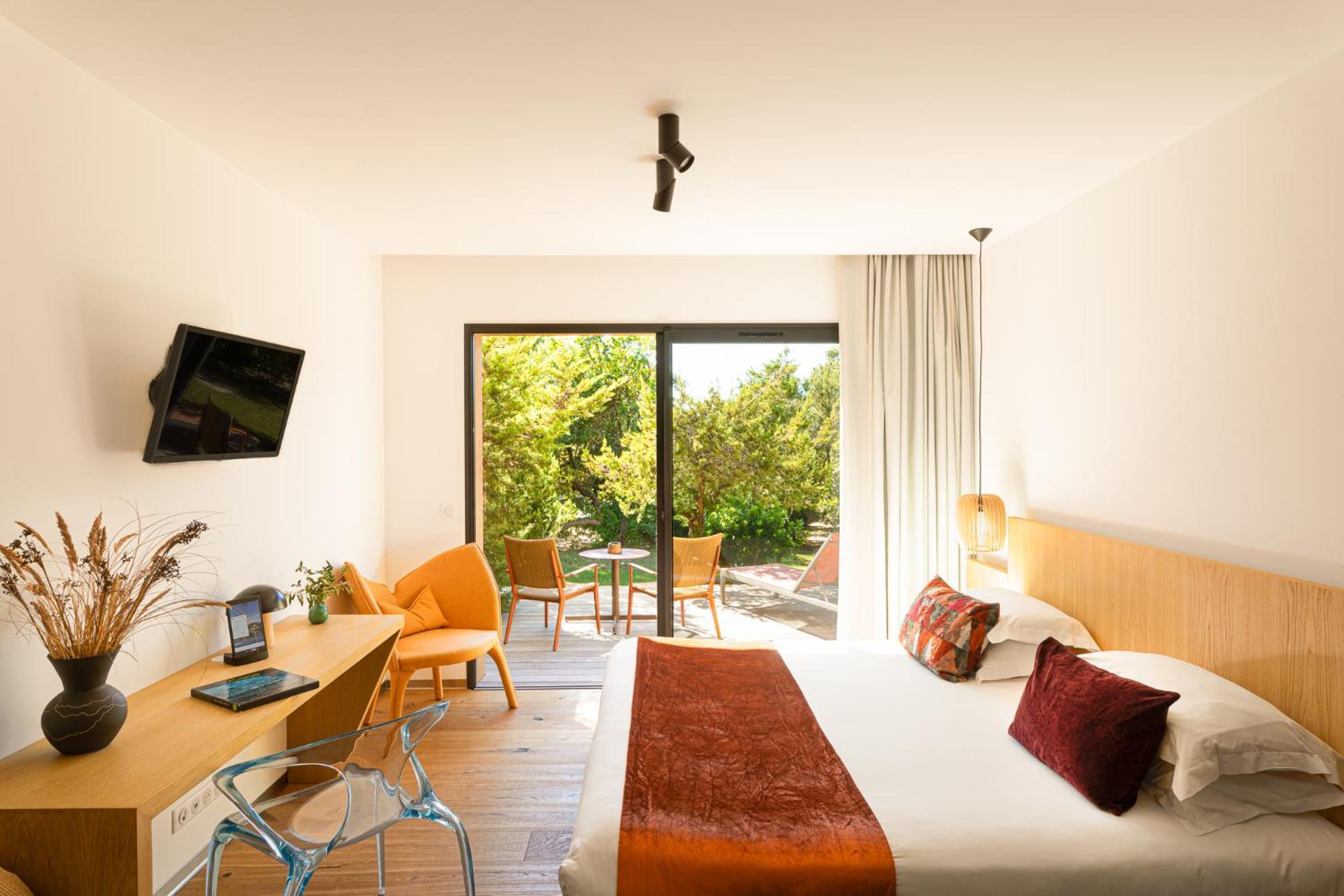 Superior Double Room Garden View
