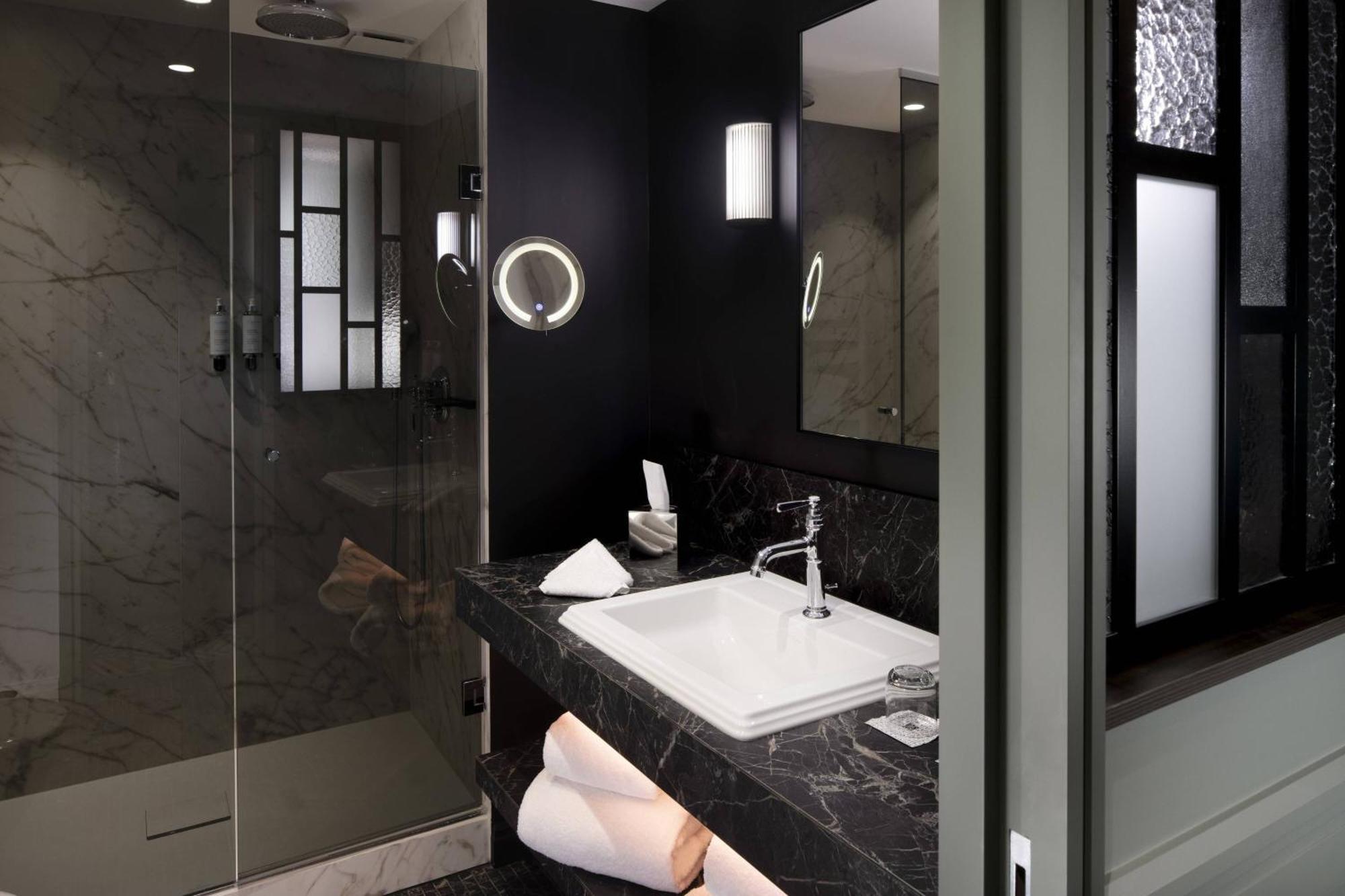 Double Suite with Sofa Bed,1643133046:JPEG