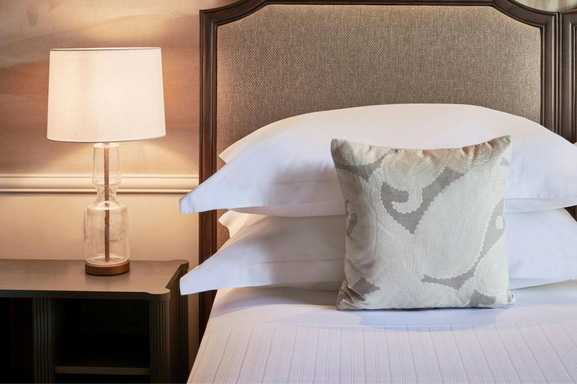 Deluxe Zimmer mit Queensize-Bett und Gartenblick